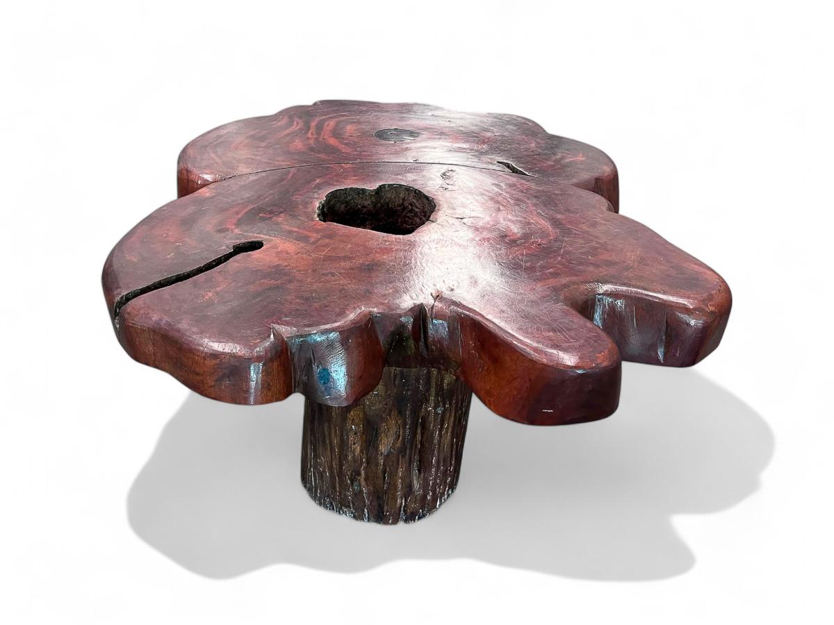 Ensemble de table et six tabourets rustiques brésiliens en bois de Pékin, 1970 en vente 1