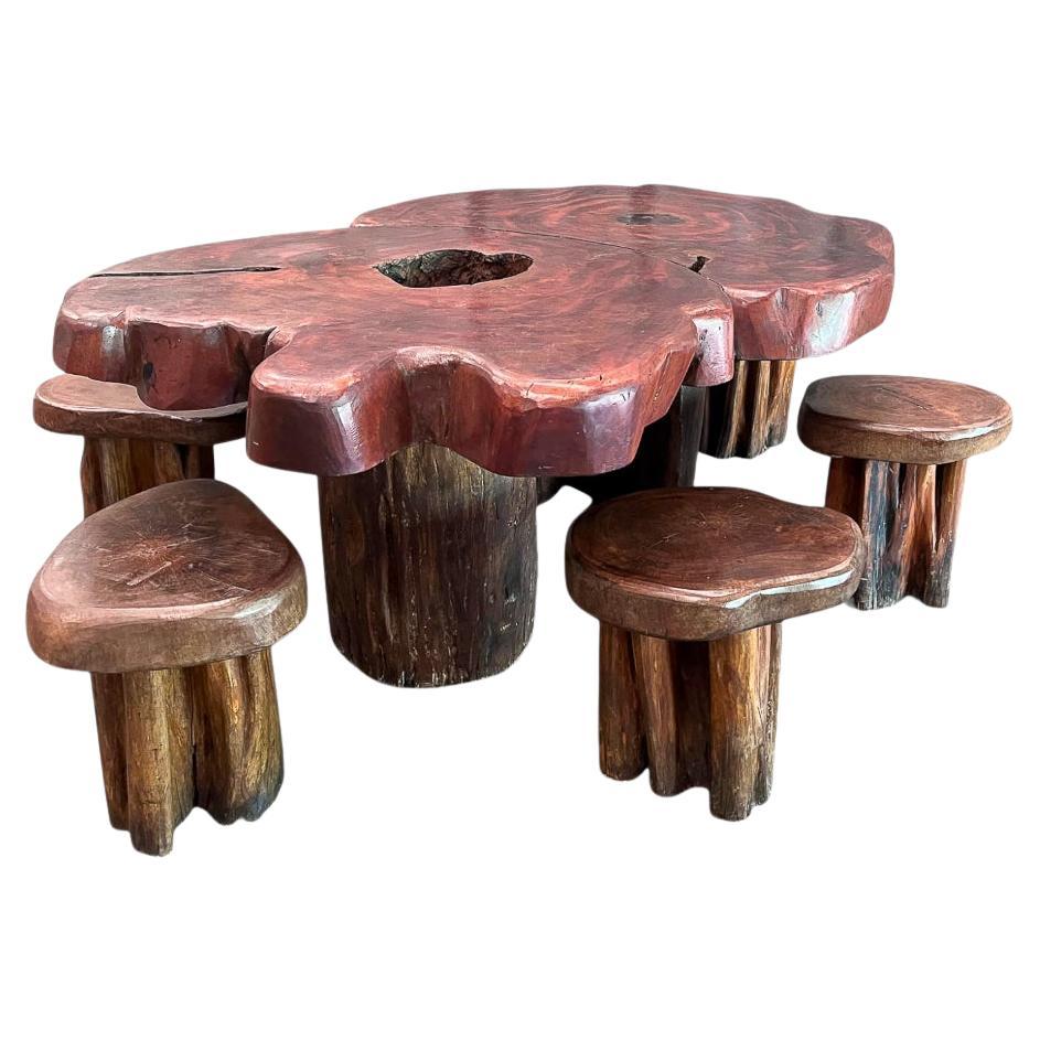Ensemble de table et six tabourets rustiques brésiliens en bois de Pékin, 1970