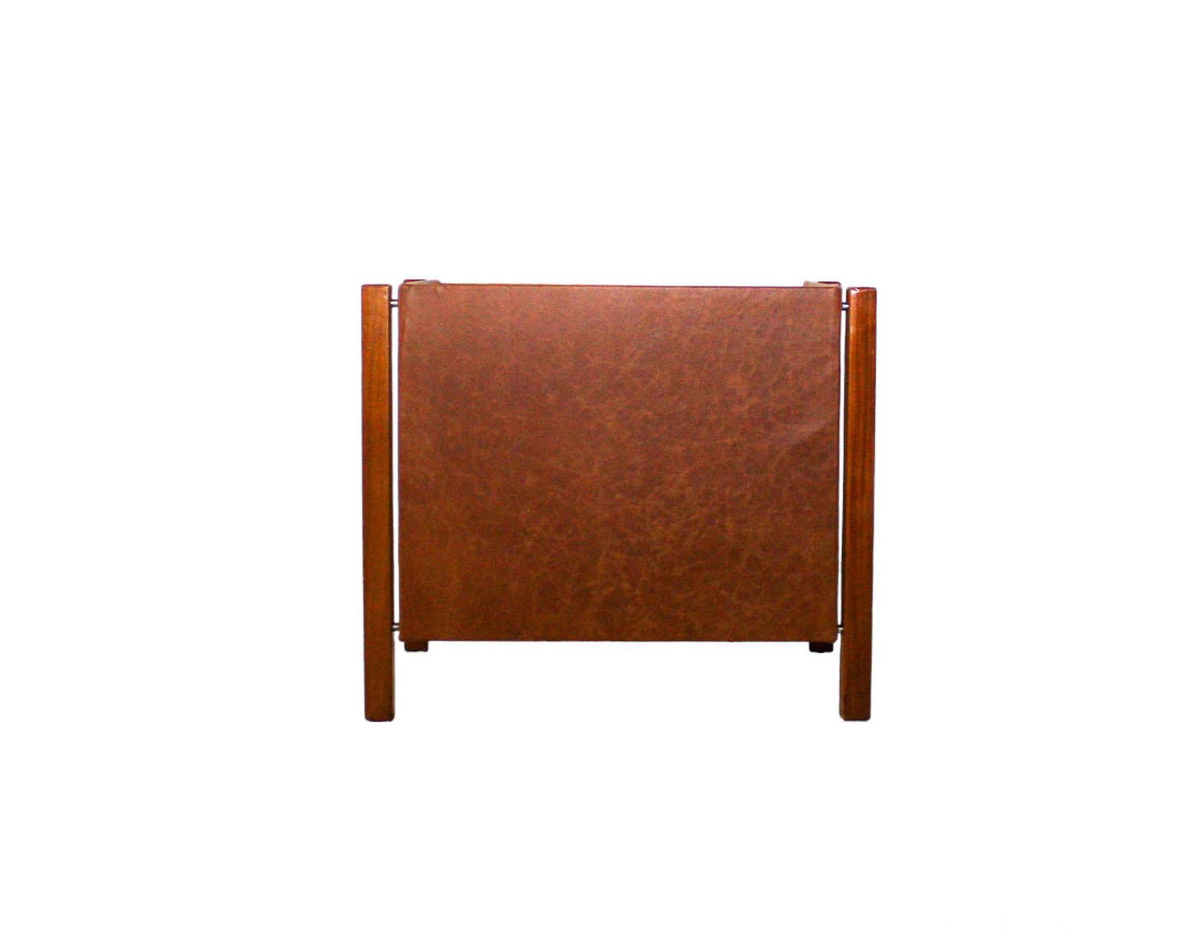 Brasiliano Mobile laterale moderno brasiliano con cassetto in legno duro di Jorge Zalszupin, 1960 in vendita