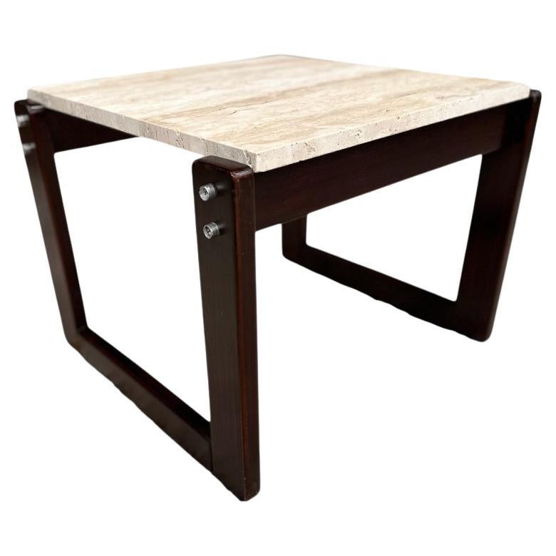 Mesa auxiliar moderna brasileña de madera dura y travertino, Percival Lafer, años 70