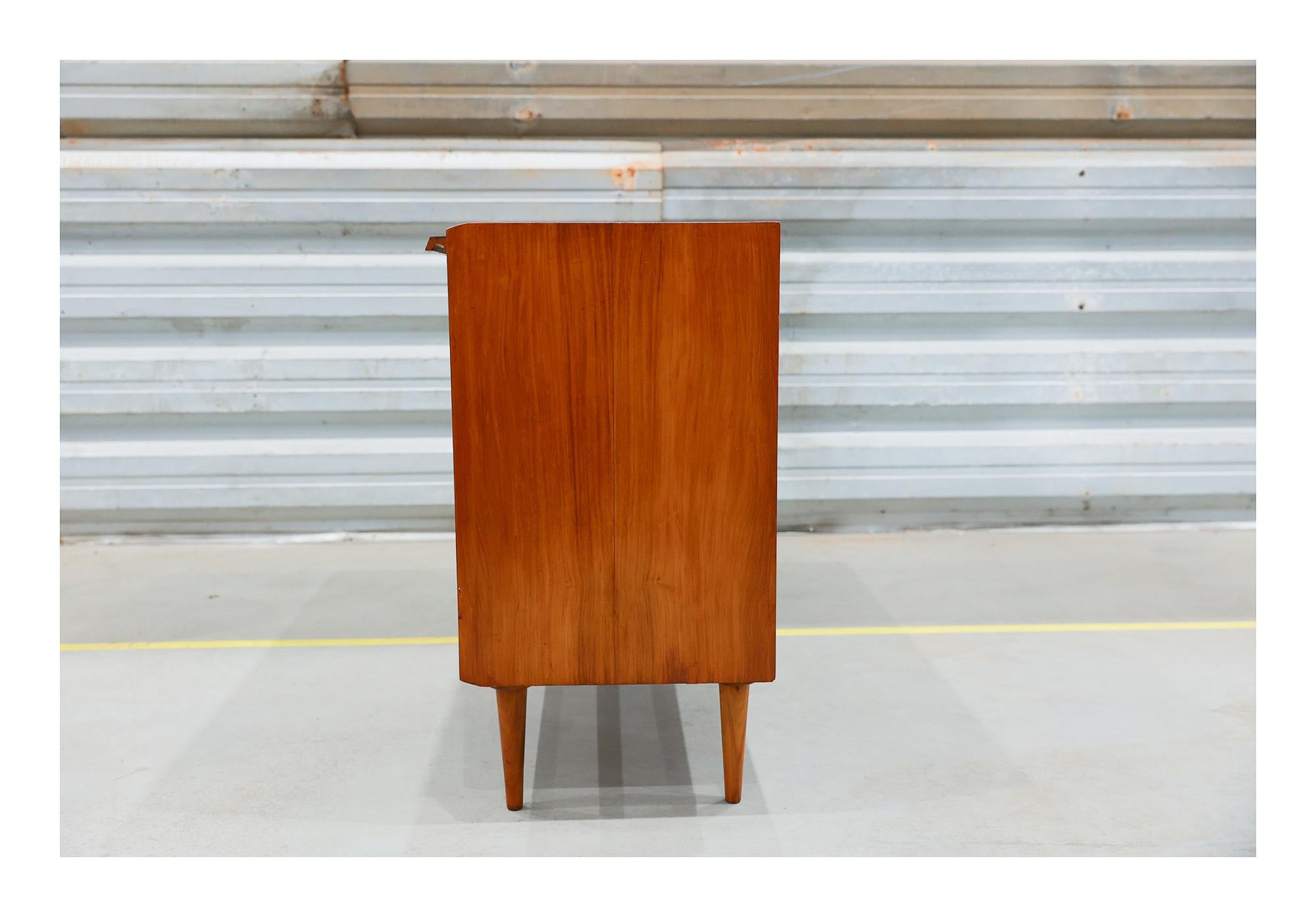 Brazilian Modern Sideboard in Caviuna Wood by Carlo Hauner & Martin Eisler, 1950 For Sale 5