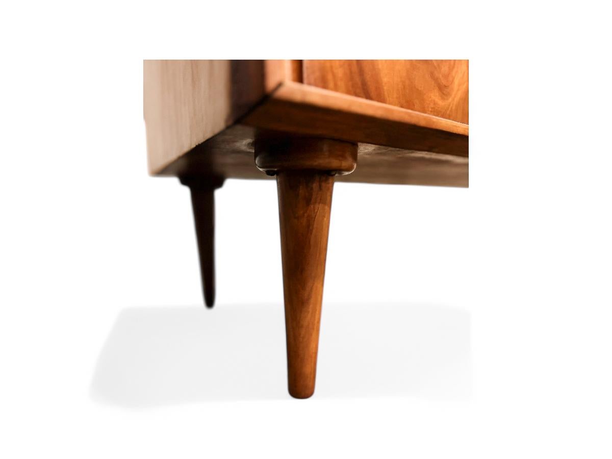Brazilian Modern Sideboard in Caviuna Wood by Carlo Hauner & Martin Eisler, 1950 For Sale 2