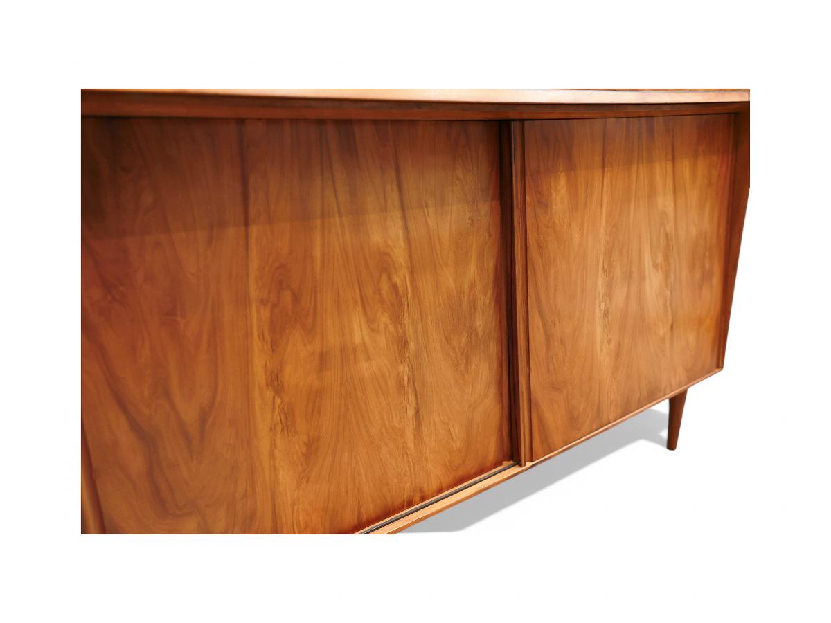 Woodwork Brazilian Modern Sideboard in Caviuna Wood by Carlo Hauner & Martin Eisler, 1950 For Sale