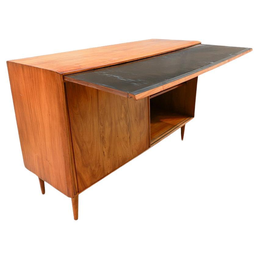 Brazilian Modern Sideboard in Caviuna Wood by Carlo Hauner & Martin Eisler, 1950 For Sale