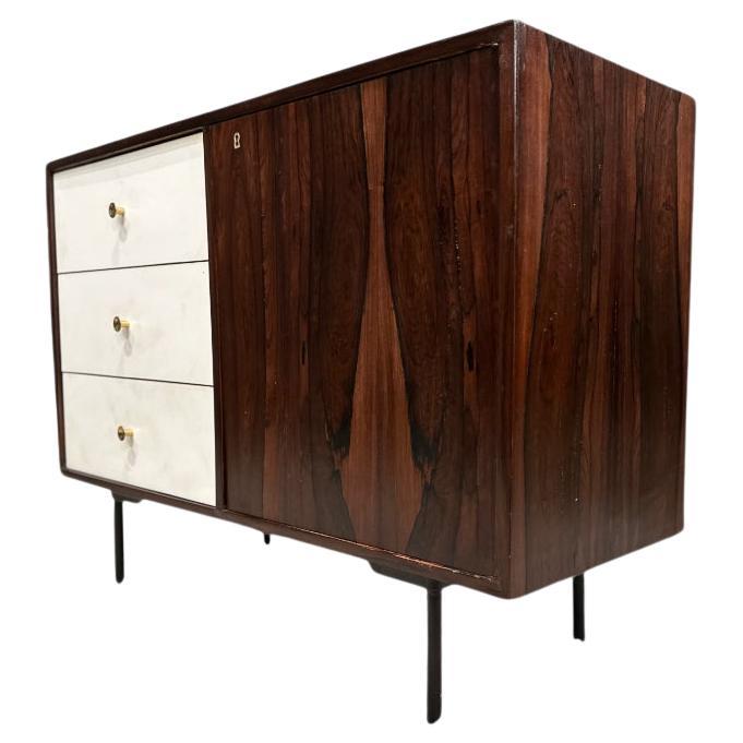 Buffet moderne brésilien en bois dur et métal de Geraldo de Barros, Brésil