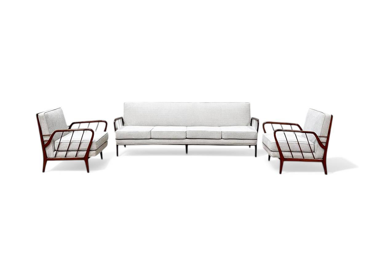 Brazilian Modern Sofa in Hardwood & Boucle, Rino Levi , 1960s, Brazil For Sale 3