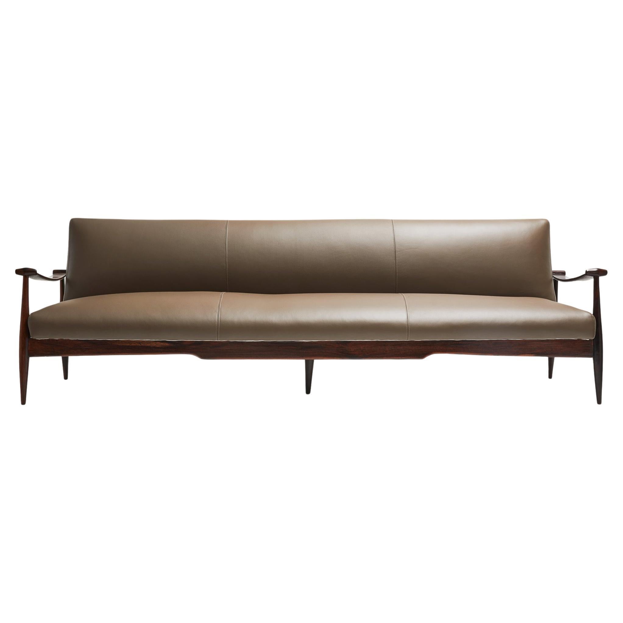 Brazilian Modern Sofa in Hardwood & Brown Leather by Liceu De Artes 1960