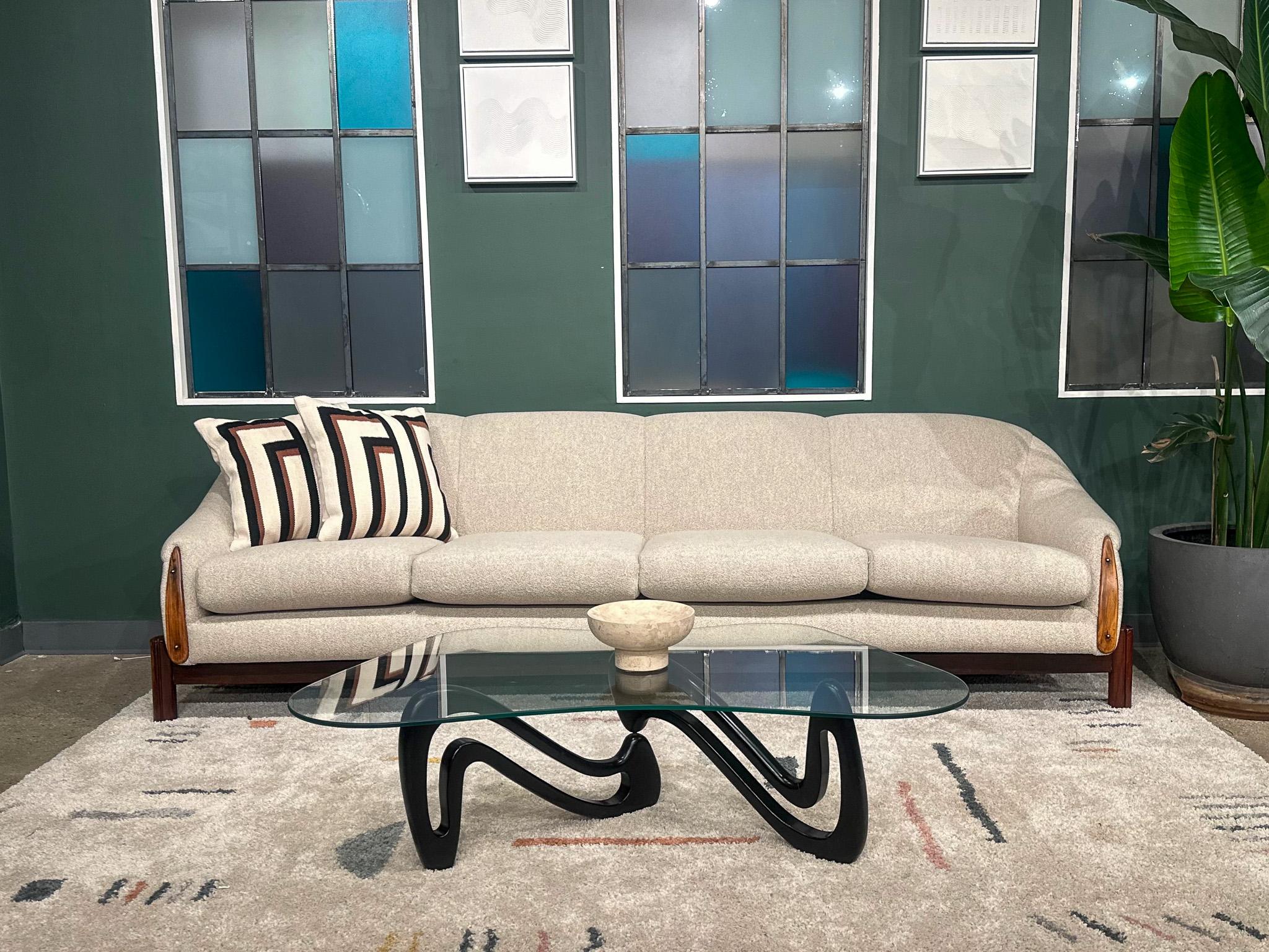 Brazilian Modern Sofa in Hardwood, Camel Boucle, Cimo, 1960ss 7