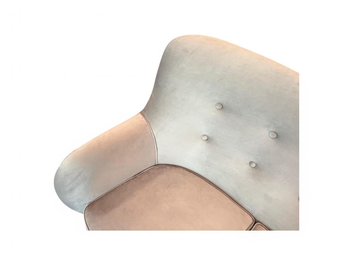 20ième siècle Canapé Modernity brésilien en bois dur et Ultra Suede par Giuseppe Scapinelli, c.1950s en vente