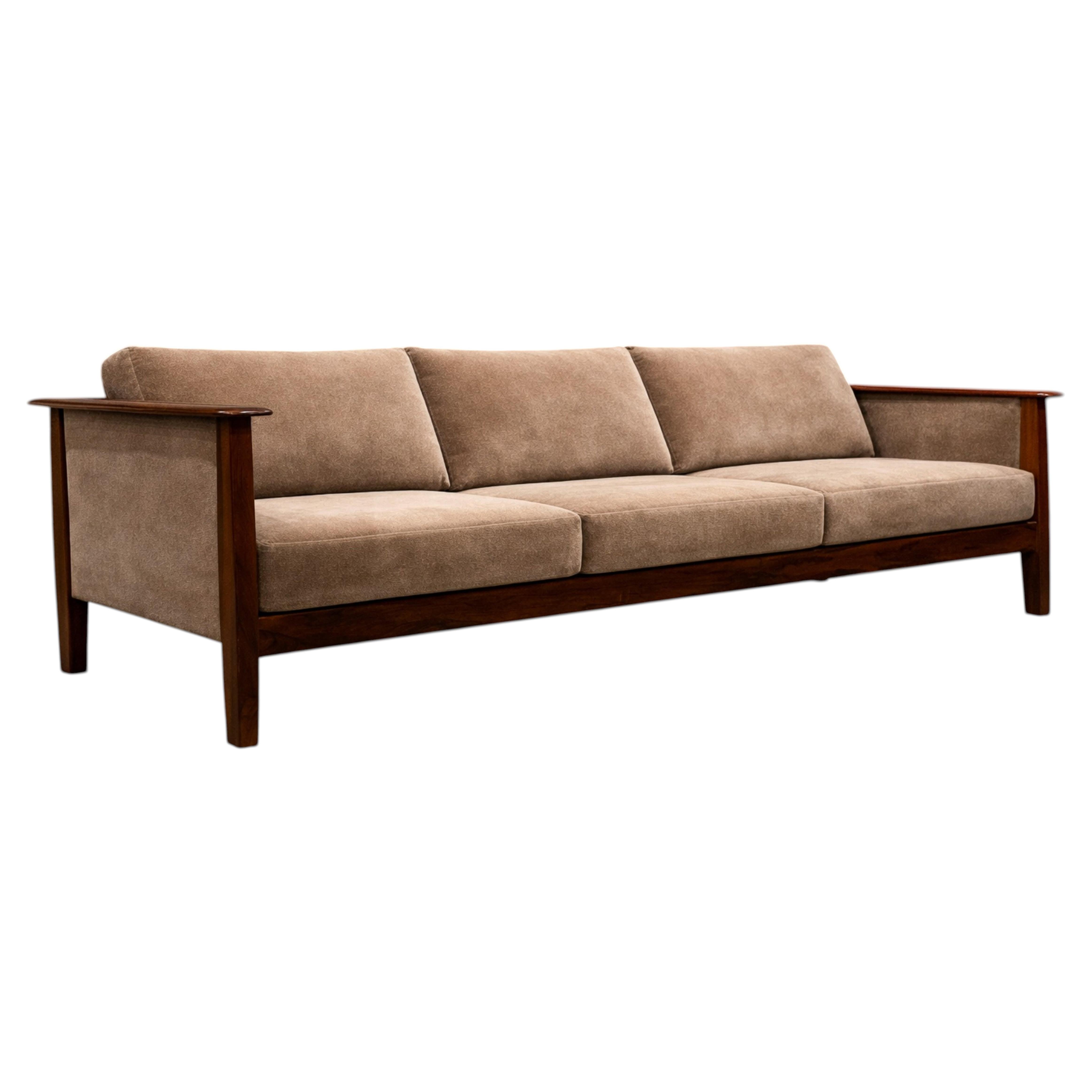 Brazilian Modern Sofa in Rosewood and Warm Taupe Mohair, Fátima, 1960s