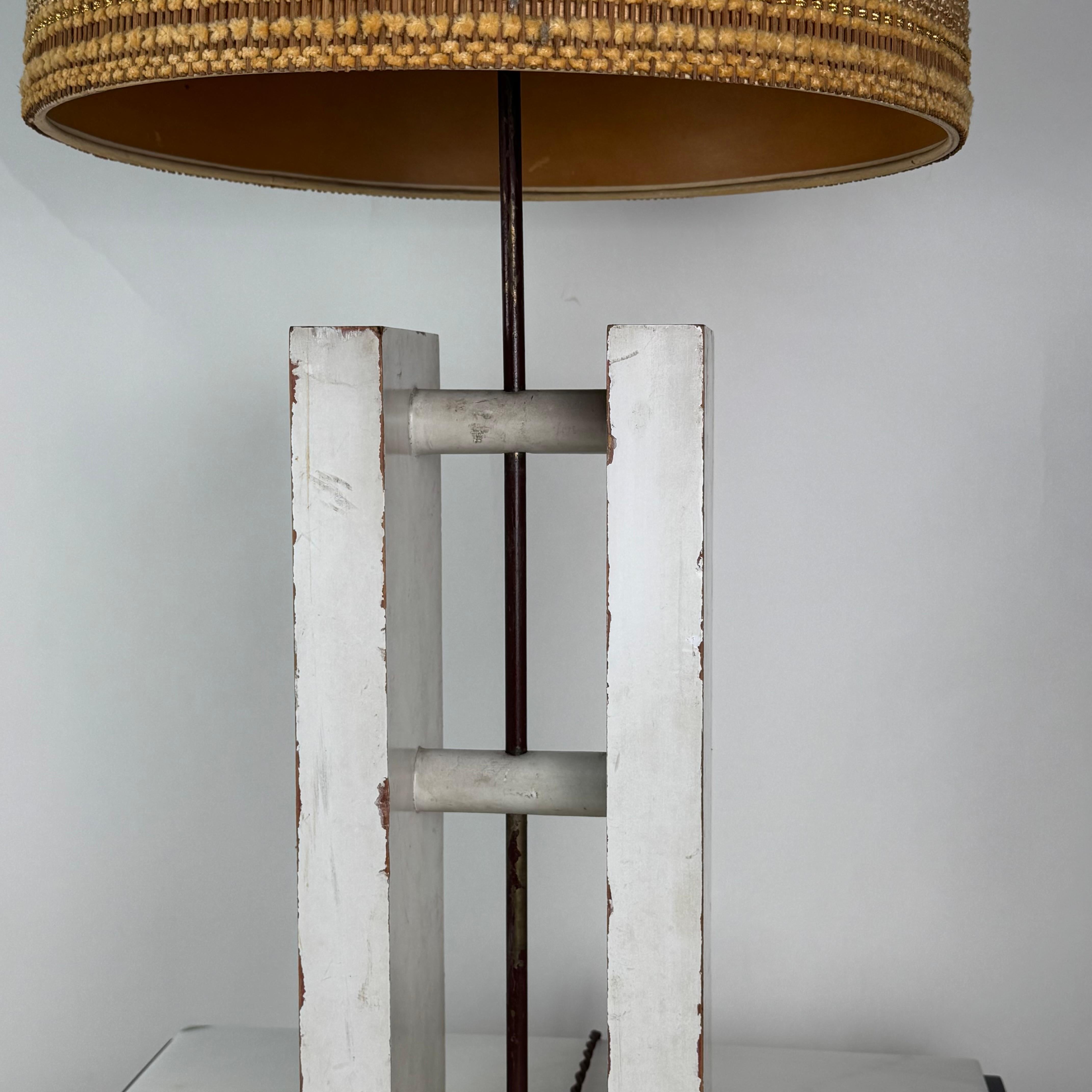 Lampe de table moderne brésilienne de Celina Decorações avec abat-jour tissé de Maria Kipp Bon état - En vente à Los Angeles, CA