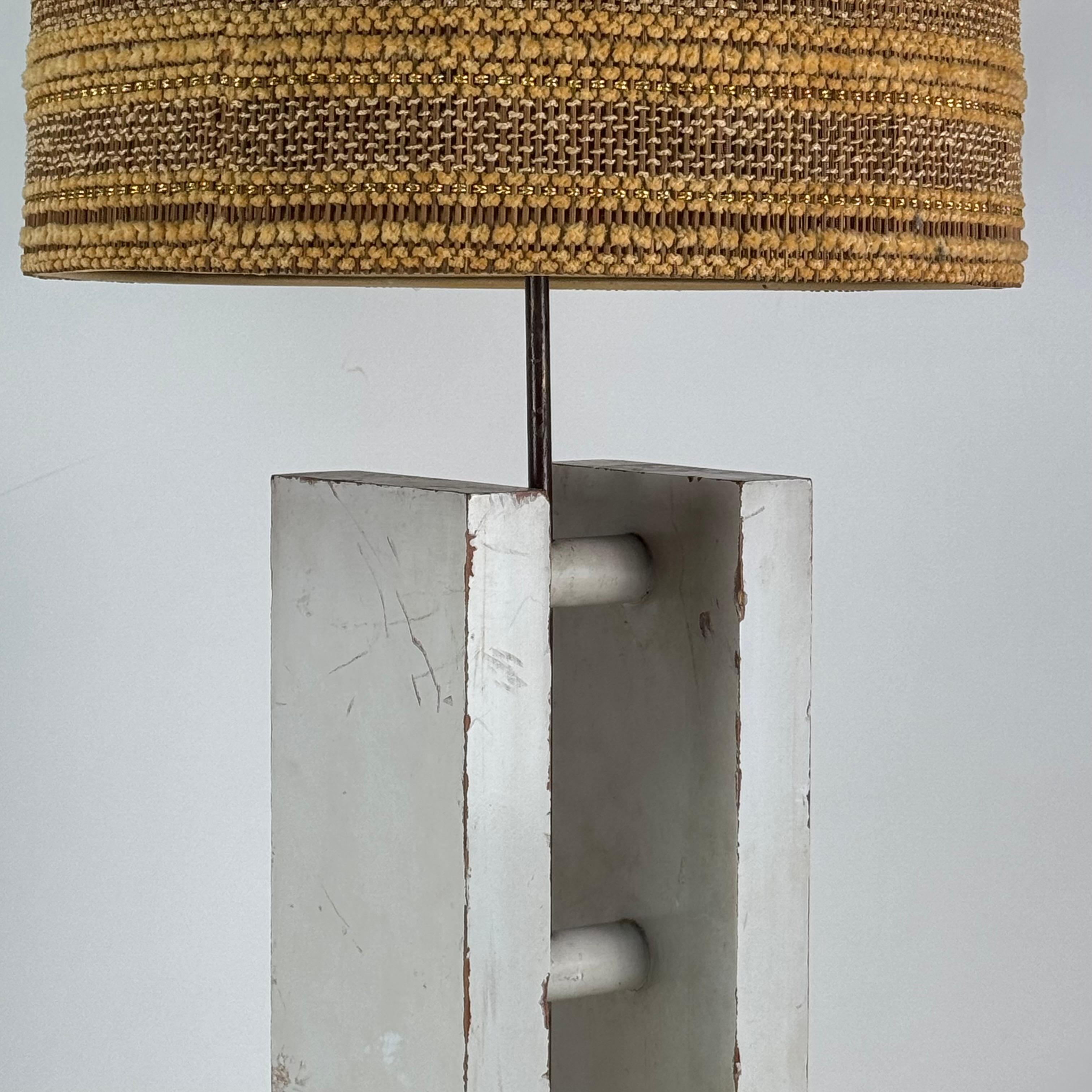 Lampe de table moderne brésilienne de Celina Decorações avec abat-jour tissé de Maria Kipp en vente 2