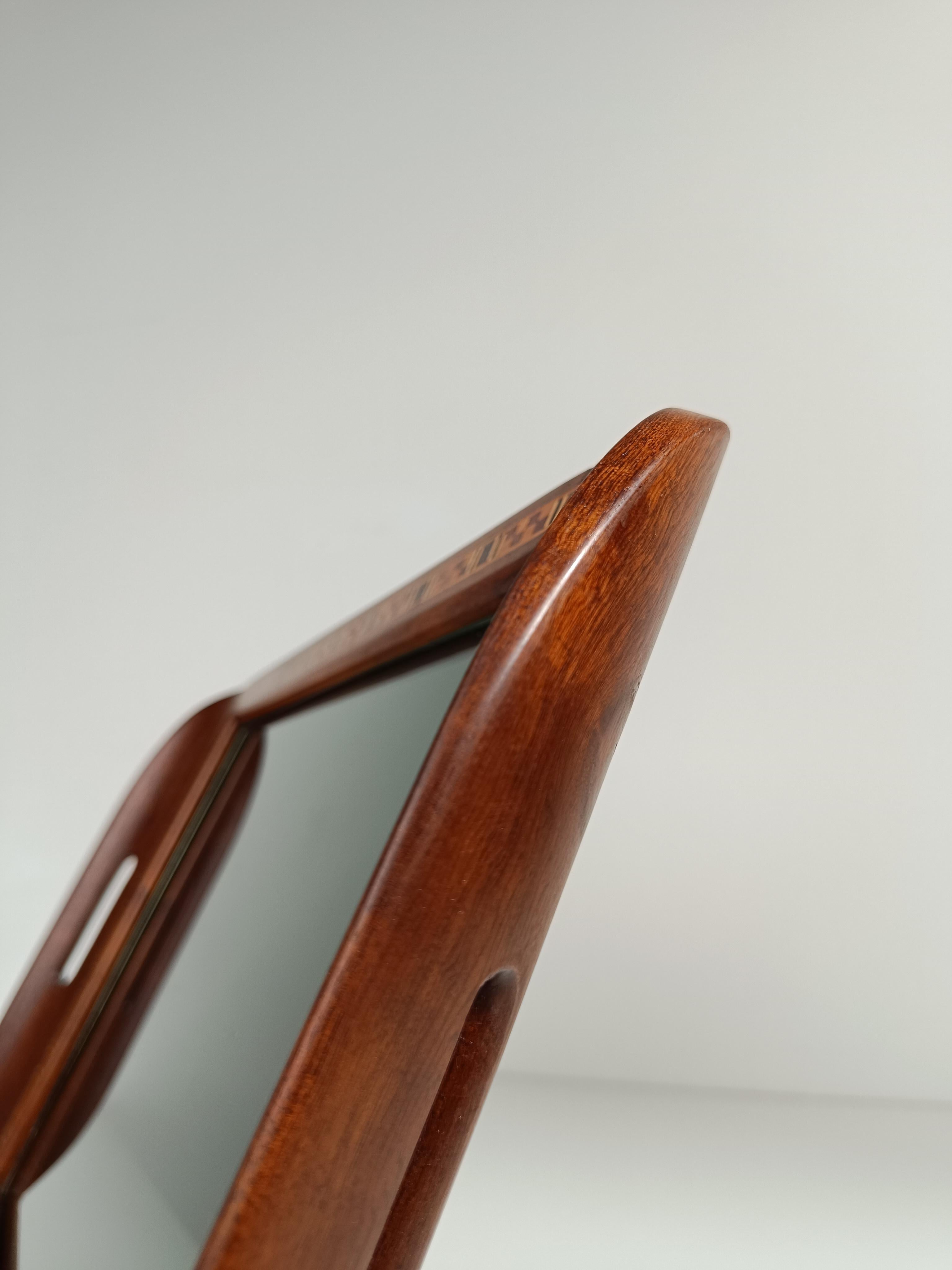 Brazilian modernist Tray designed by Carlos Zipperer Sobr in inlaid wood, 1960s 3