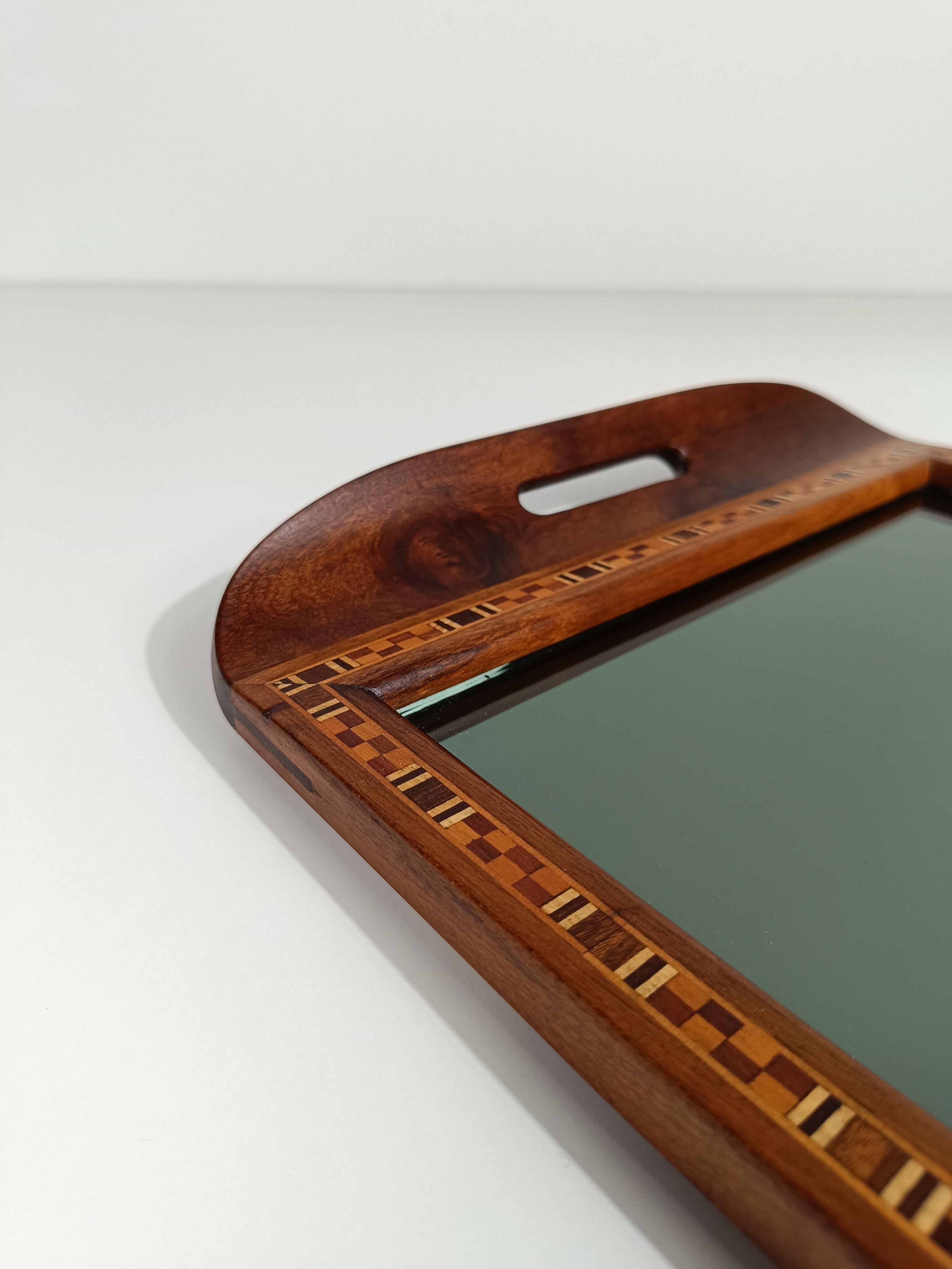 Brazilian modernist Tray designed by Carlos Zipperer Sobr in inlaid wood, 1960s 7