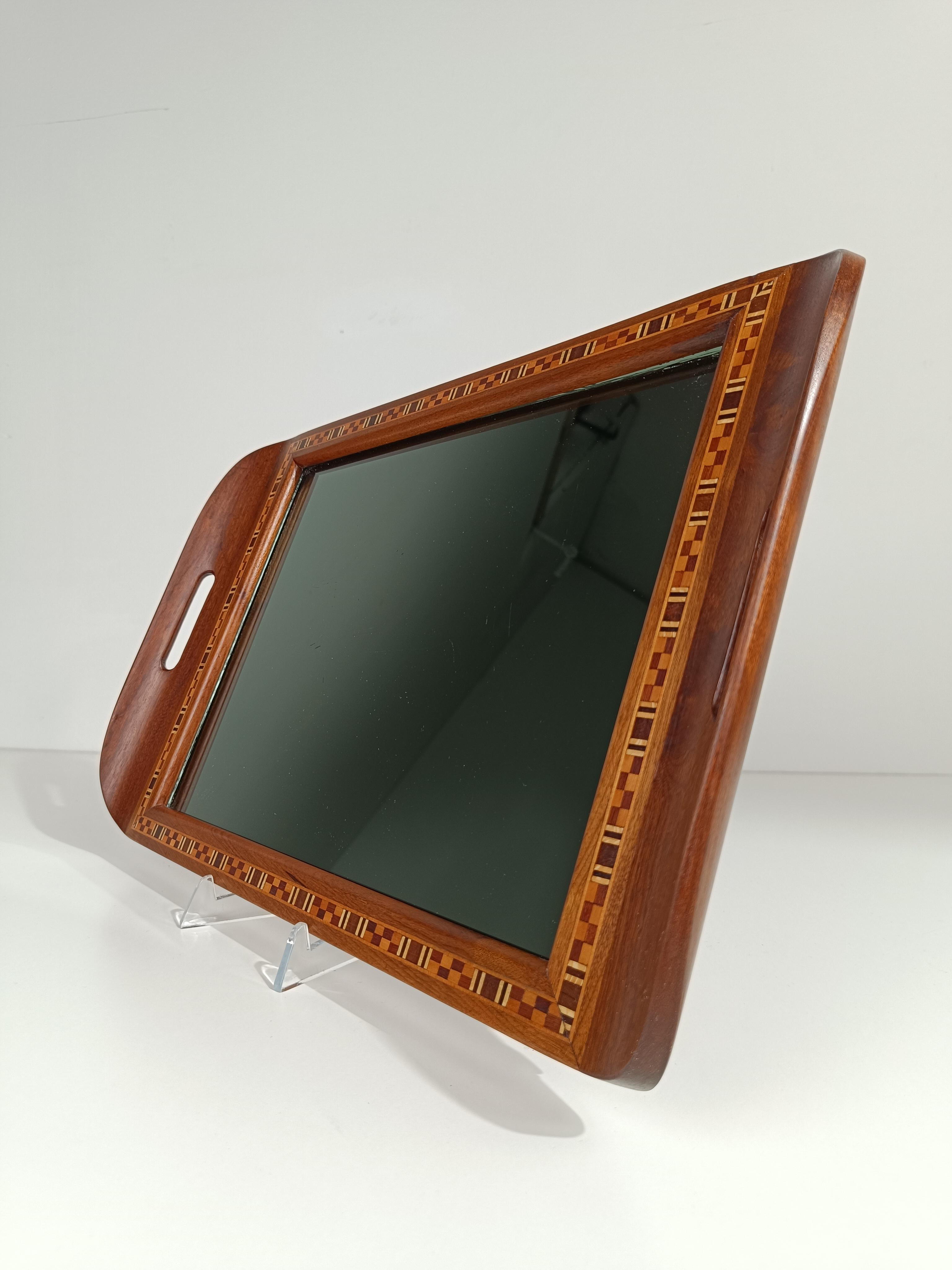 Brazilian modernist Tray designed by Carlos Zipperer Sobr in inlaid wood, 1960s 13