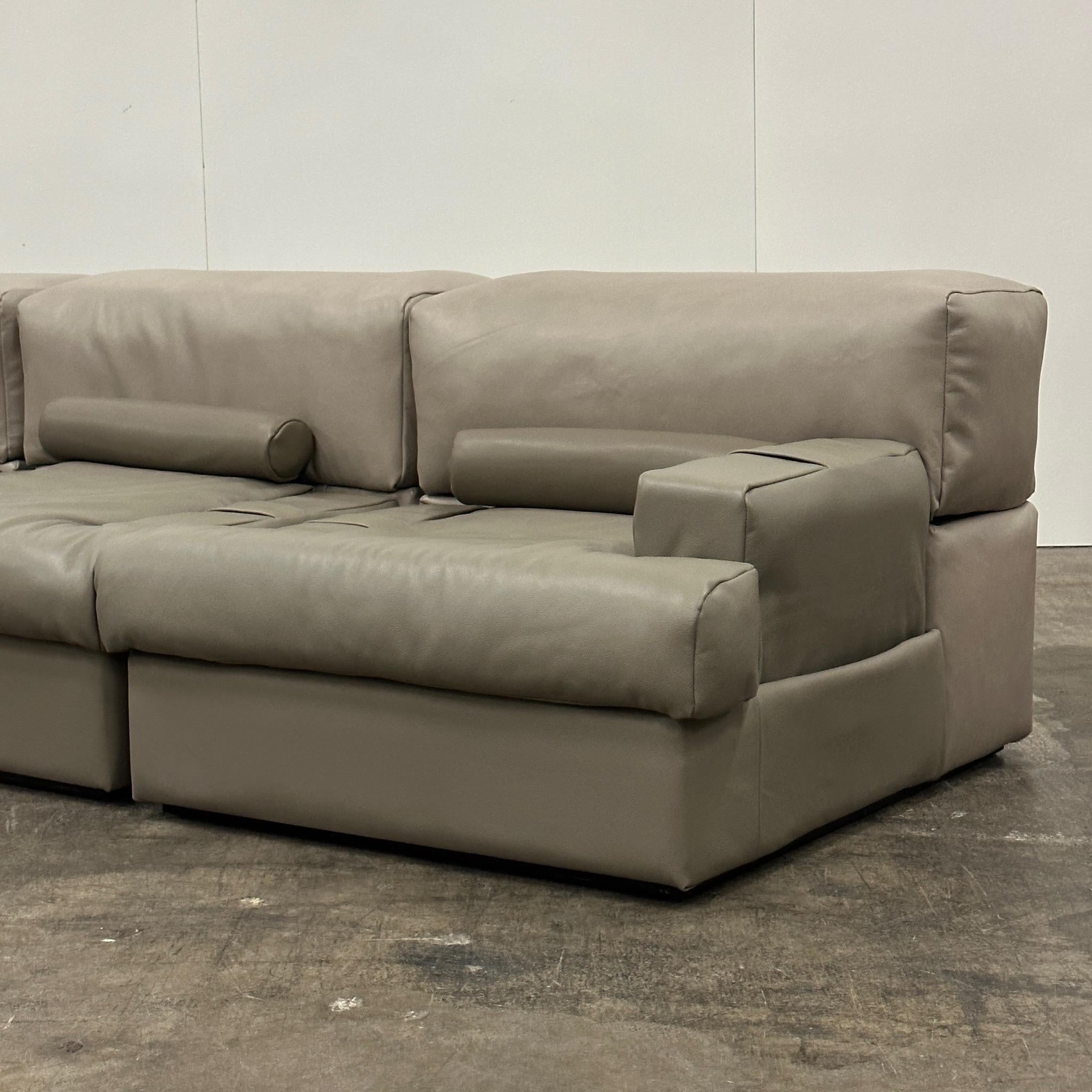 Brazilian Modular Leather Sofa/Chairs by Percival Lafer In Good Condition For Sale In Chicago, IL