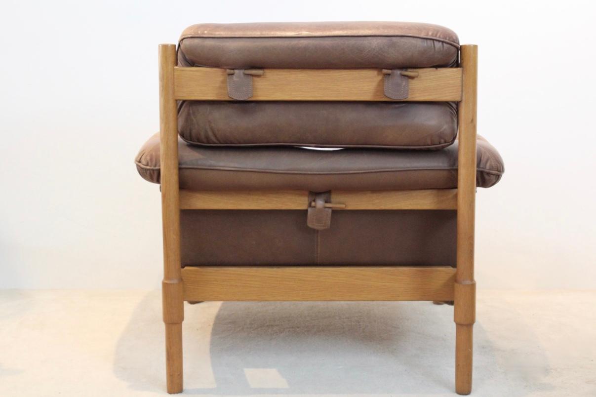 Brazilian Oak and Leather Pair of Lounge Chairs, 1970s 1