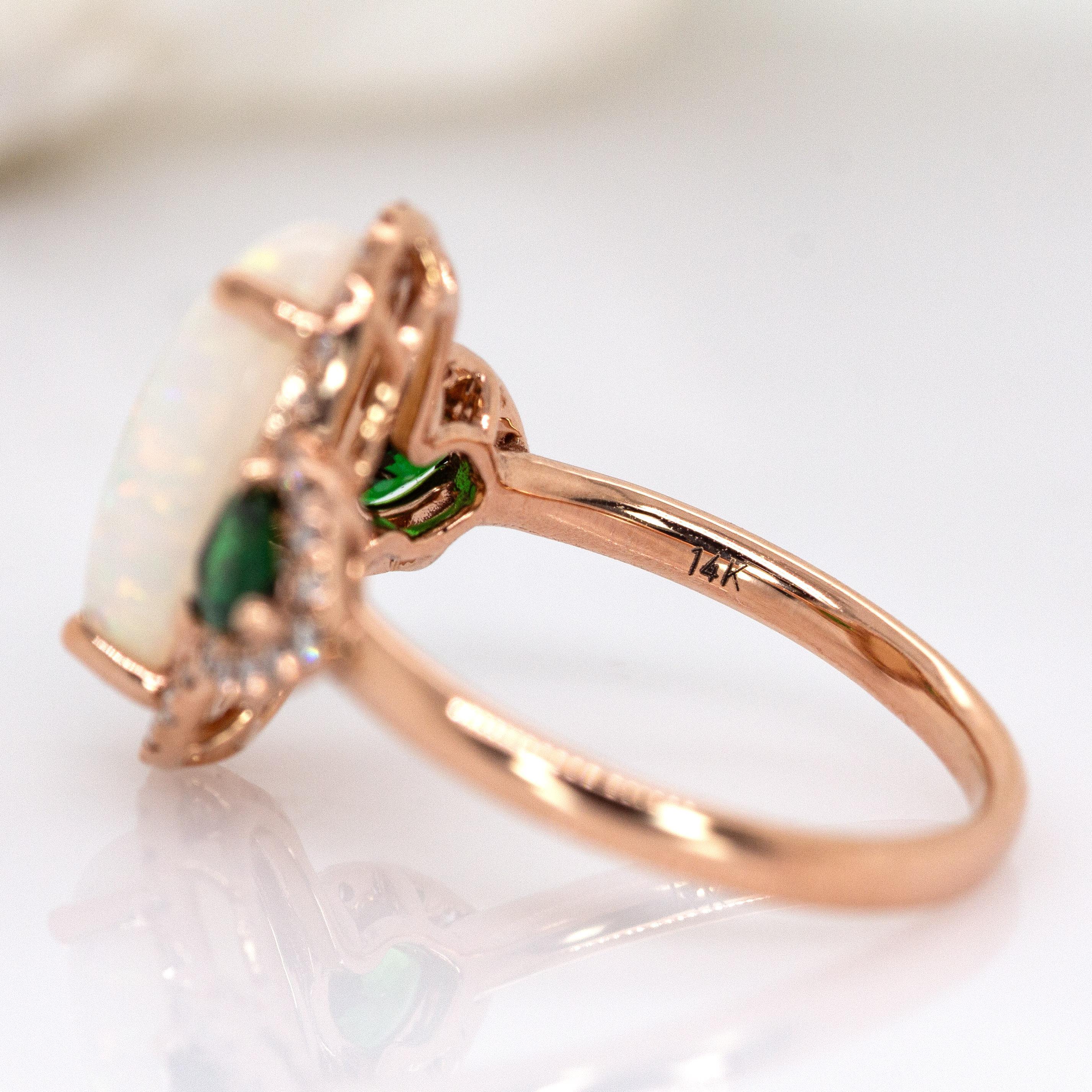 Brasilianischer Opal W Erde abgebaut Diamant Halo in 14k Solid Rose Gold  18x8mm , OV im Angebot 3