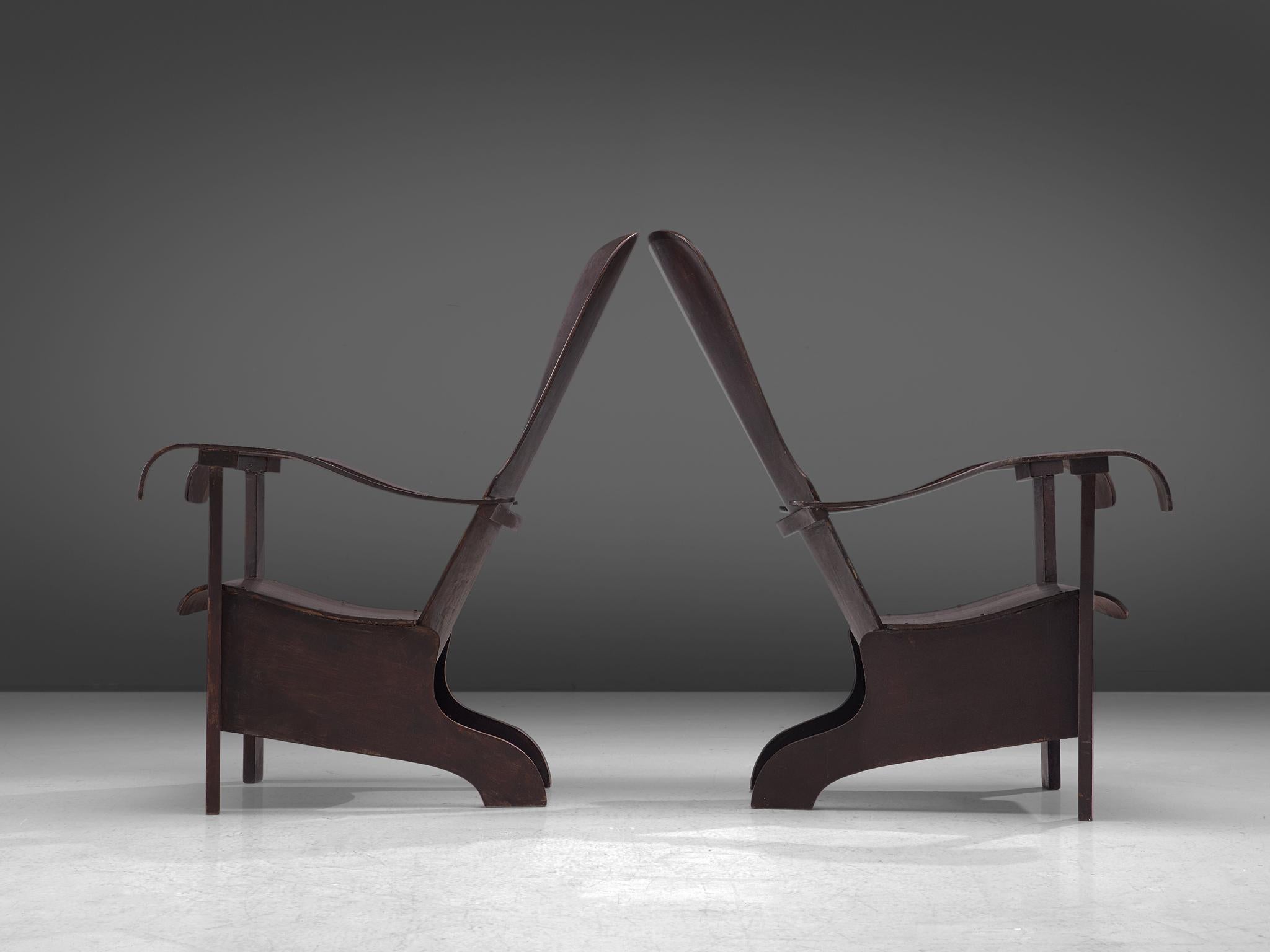 Brazilian Pair of Lounge Chairs in Dark Laminated Wood by Móveis Cimo  For Sale 4