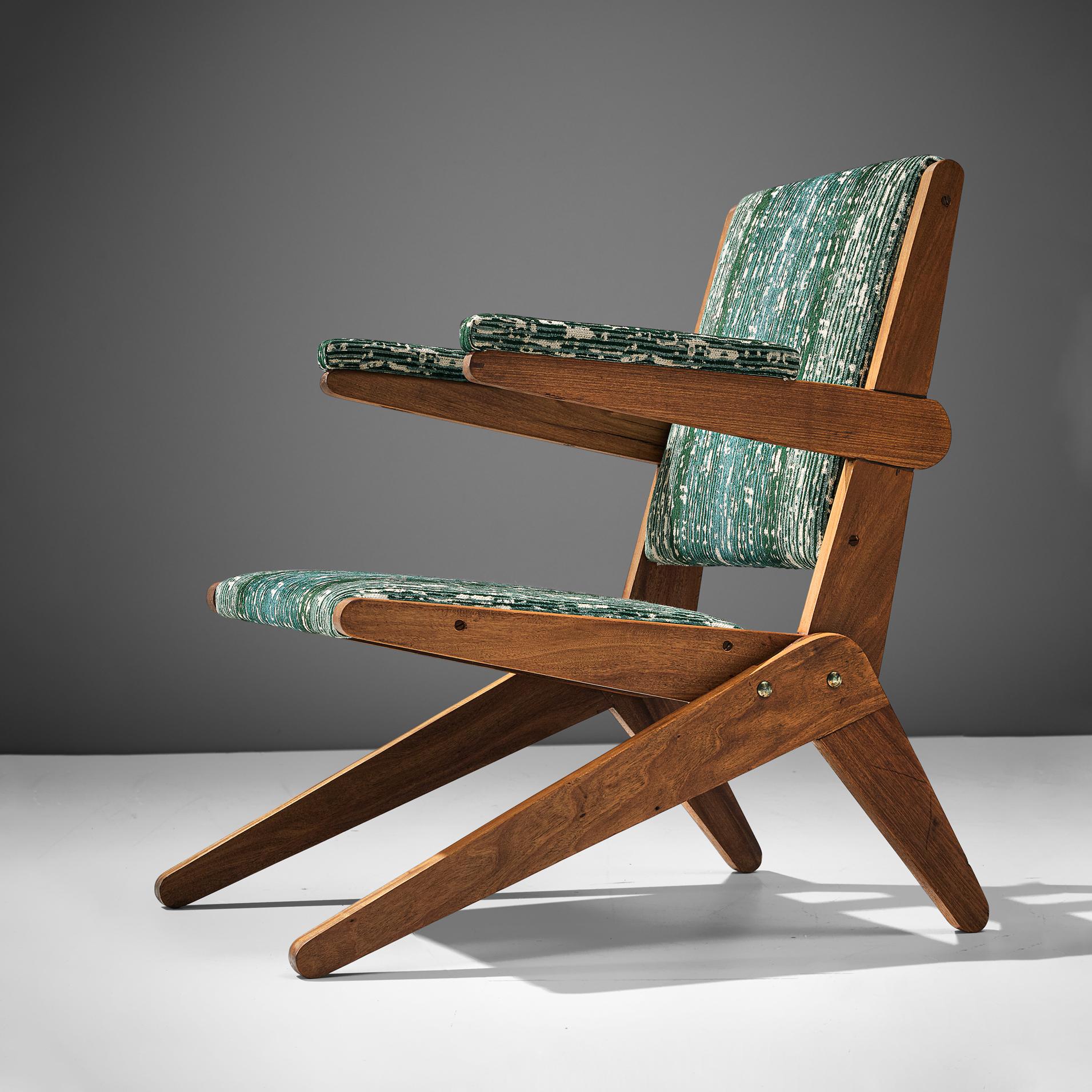 Tissu Paire de fauteuils ciseaux brésiliens en bois dur brésilien  en vente