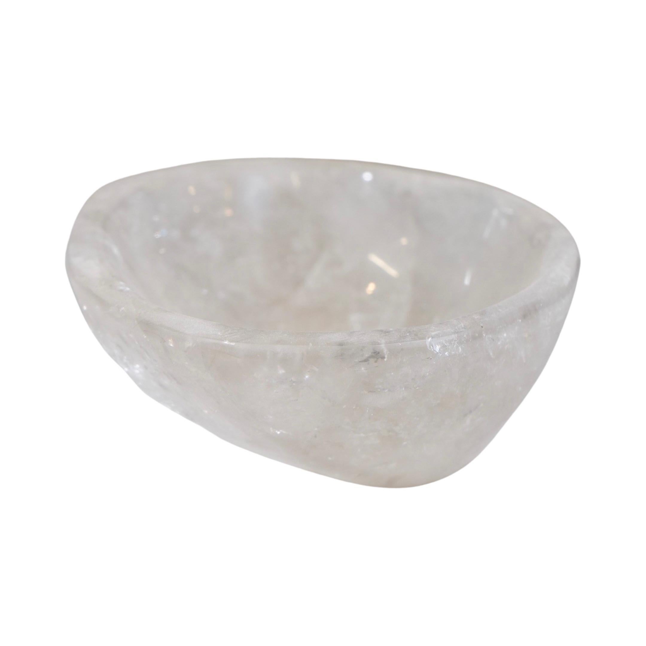 Cristal de roche Vasque en cristal de roche brésilien en vente