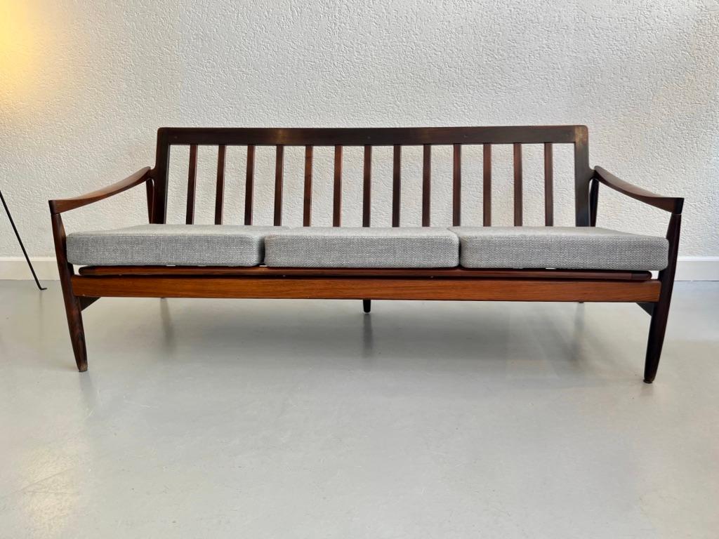 Brasilianisches Palisander 3-Sitzer Sofa von Skive Møbelfabrik, Dänemark, um 1950 im Angebot 7