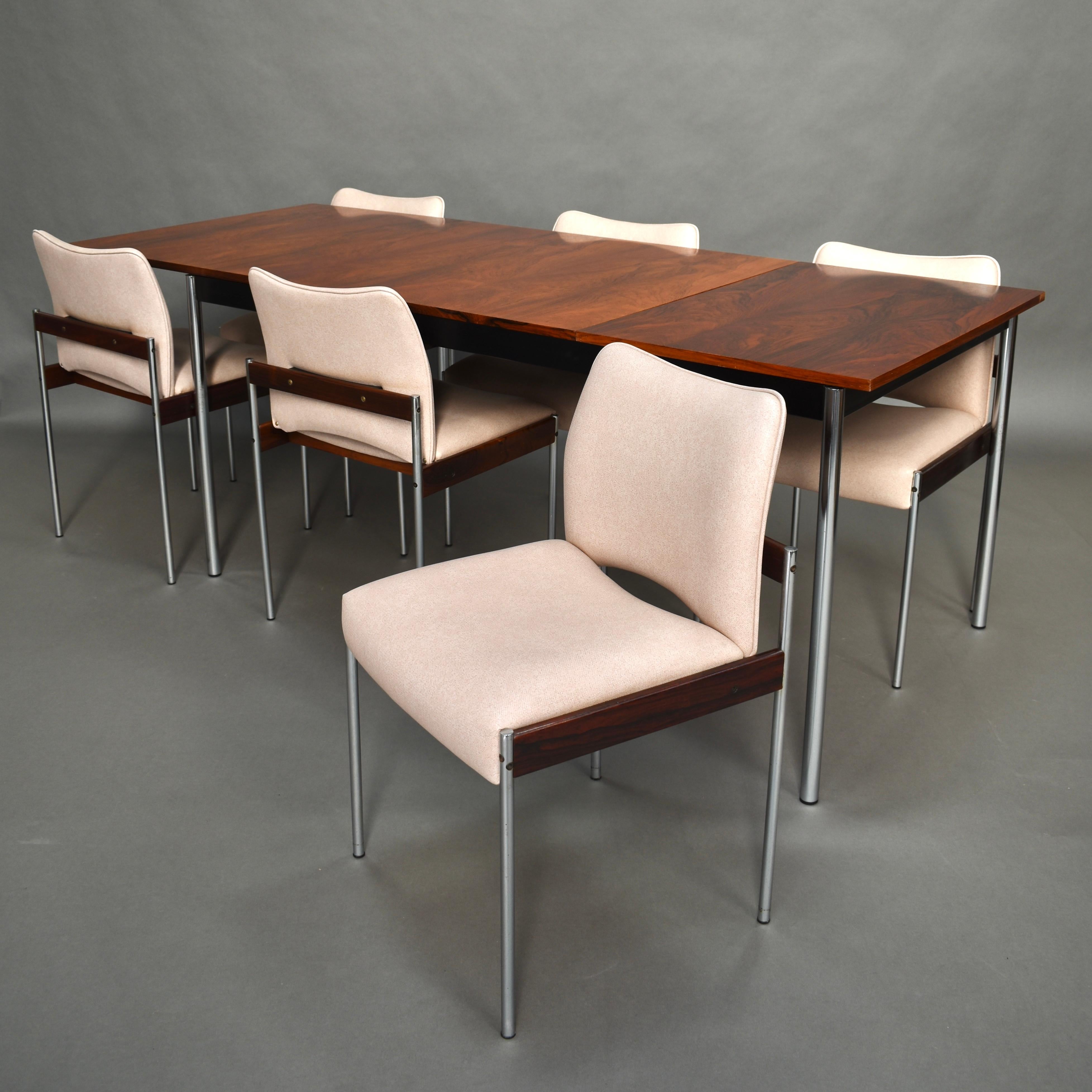 Italian Walnut and Chrome Dining Set by Thereca, Netherlands, 1960s In Good Condition In Pijnacker, Zuid-Holland