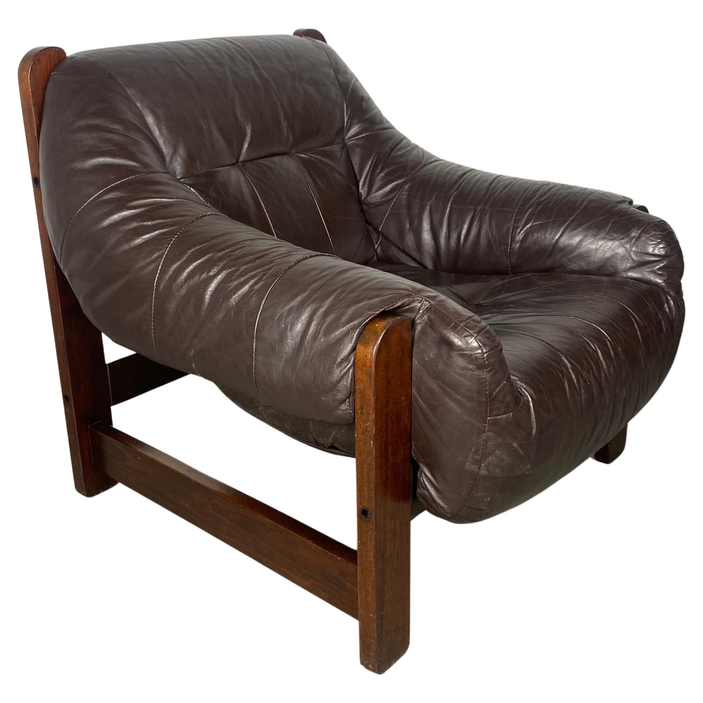 Brazilian Rosewood and Leather Lounge Chair Designed by Moveis Corazza