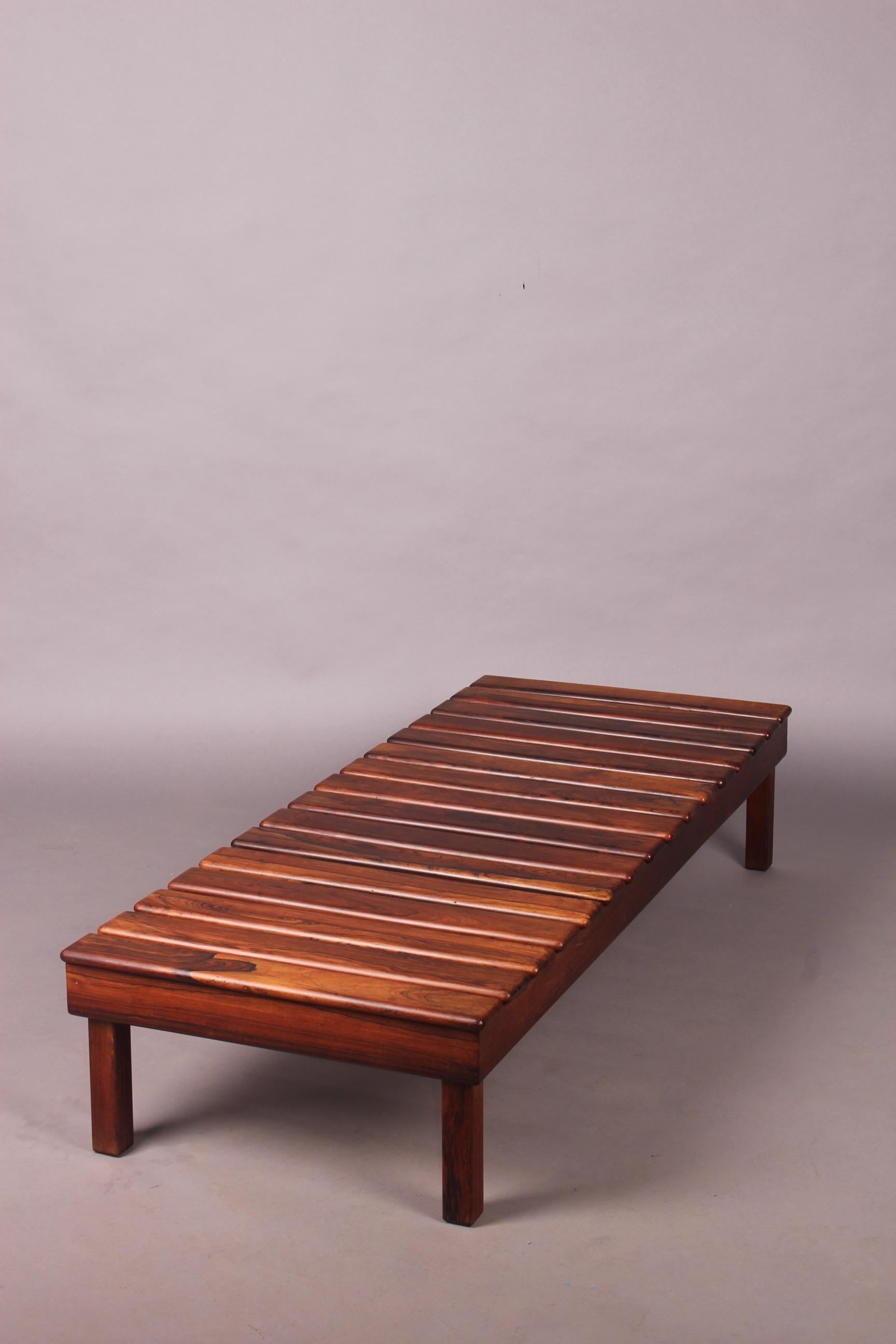 Brazilian Rosewood Bench In Good Condition In grand Lancy, CH