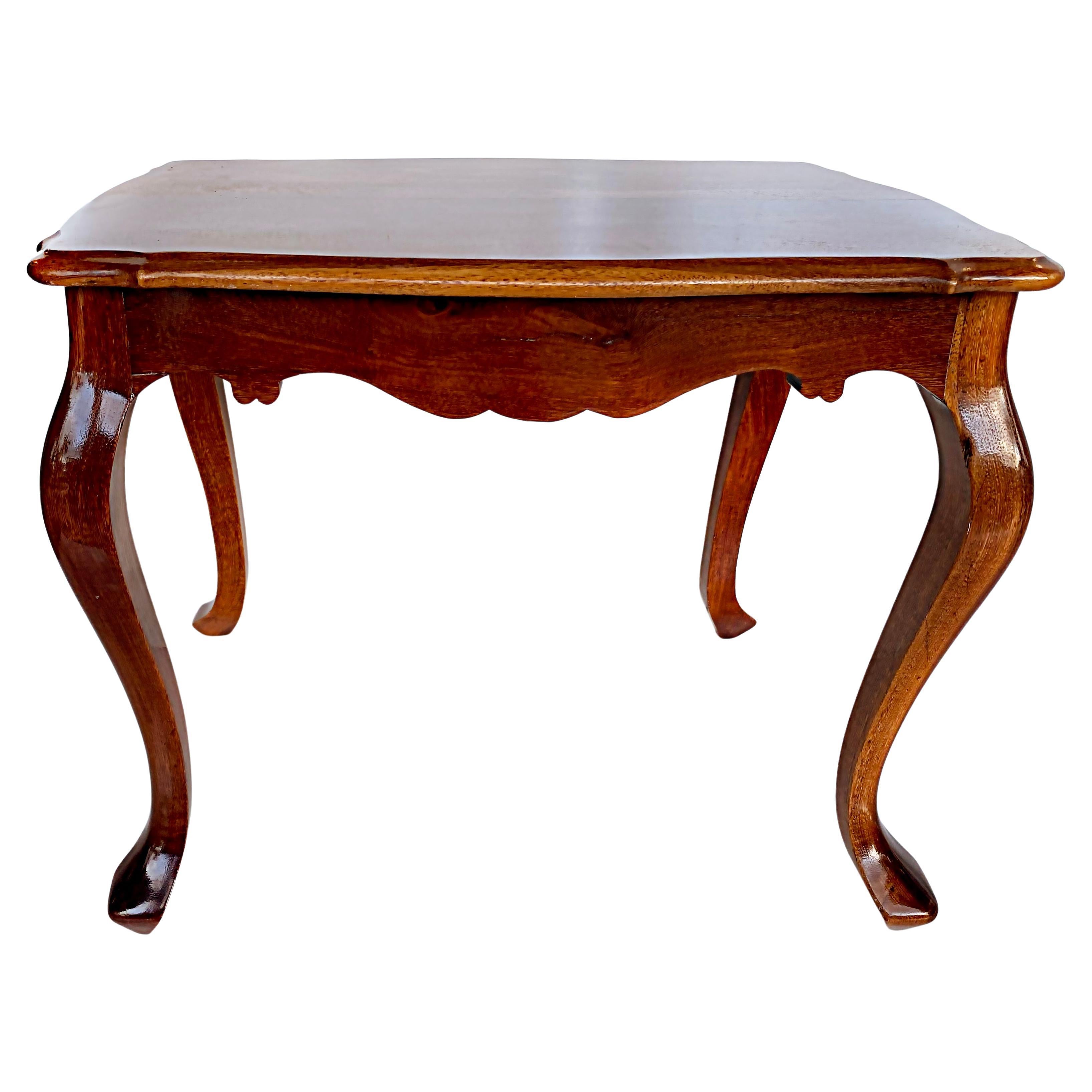 Brazilian Rosewood Chippendale Style Mid-century Side Table Beautifully Restored For Sale
