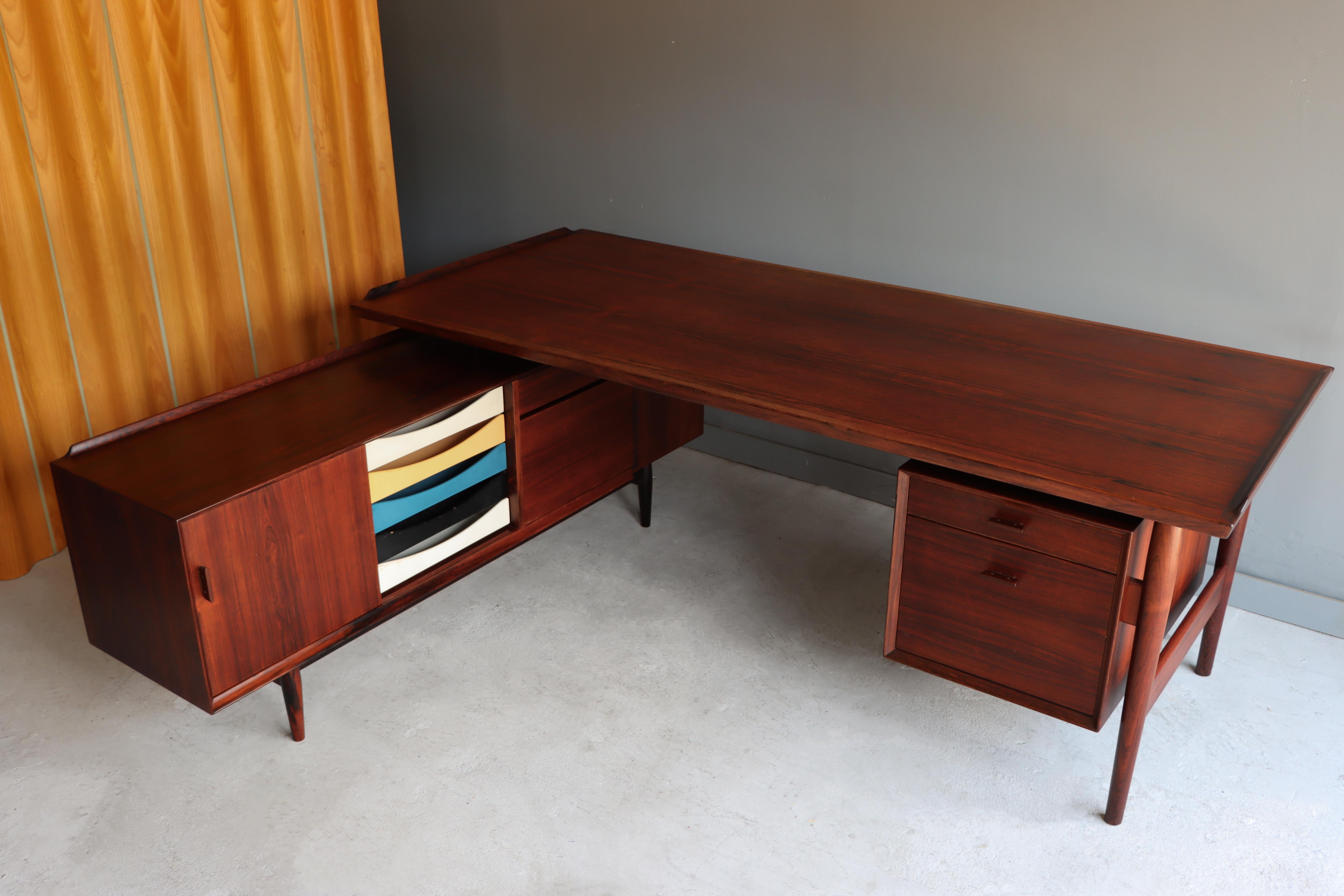 Brazilian Rosewood Desk and Sideboard by Arne Vodder for Sibast Model 209 4