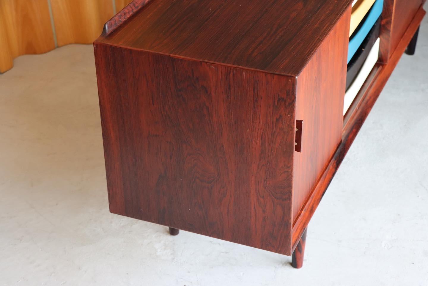 Brazilian Rosewood Desk and Sideboard by Arne Vodder for Sibast Model 209 In Good Condition In Round Rock, TX
