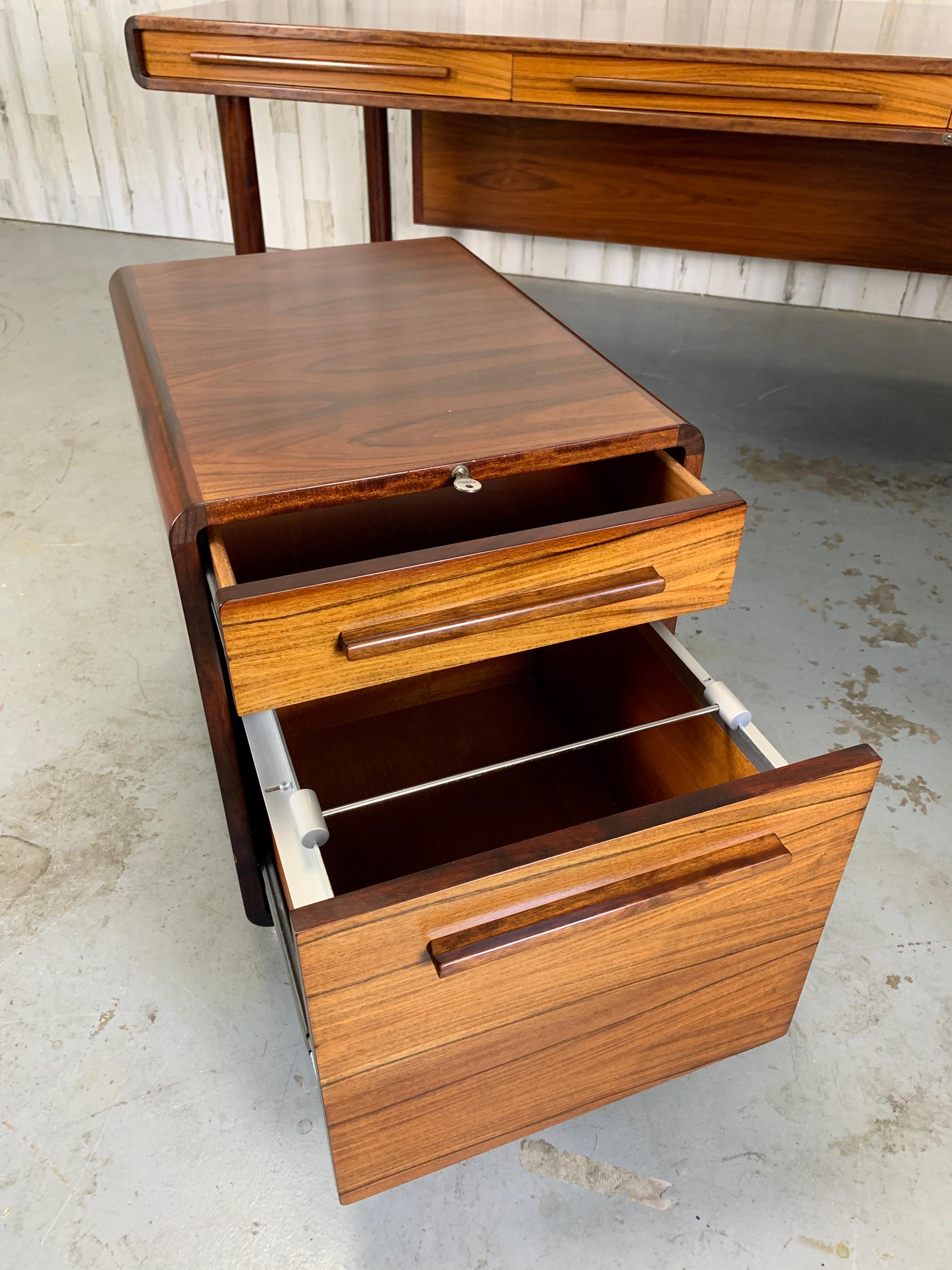 Brazilian Rosewood Desk Designer: Svend Dyrlund 8