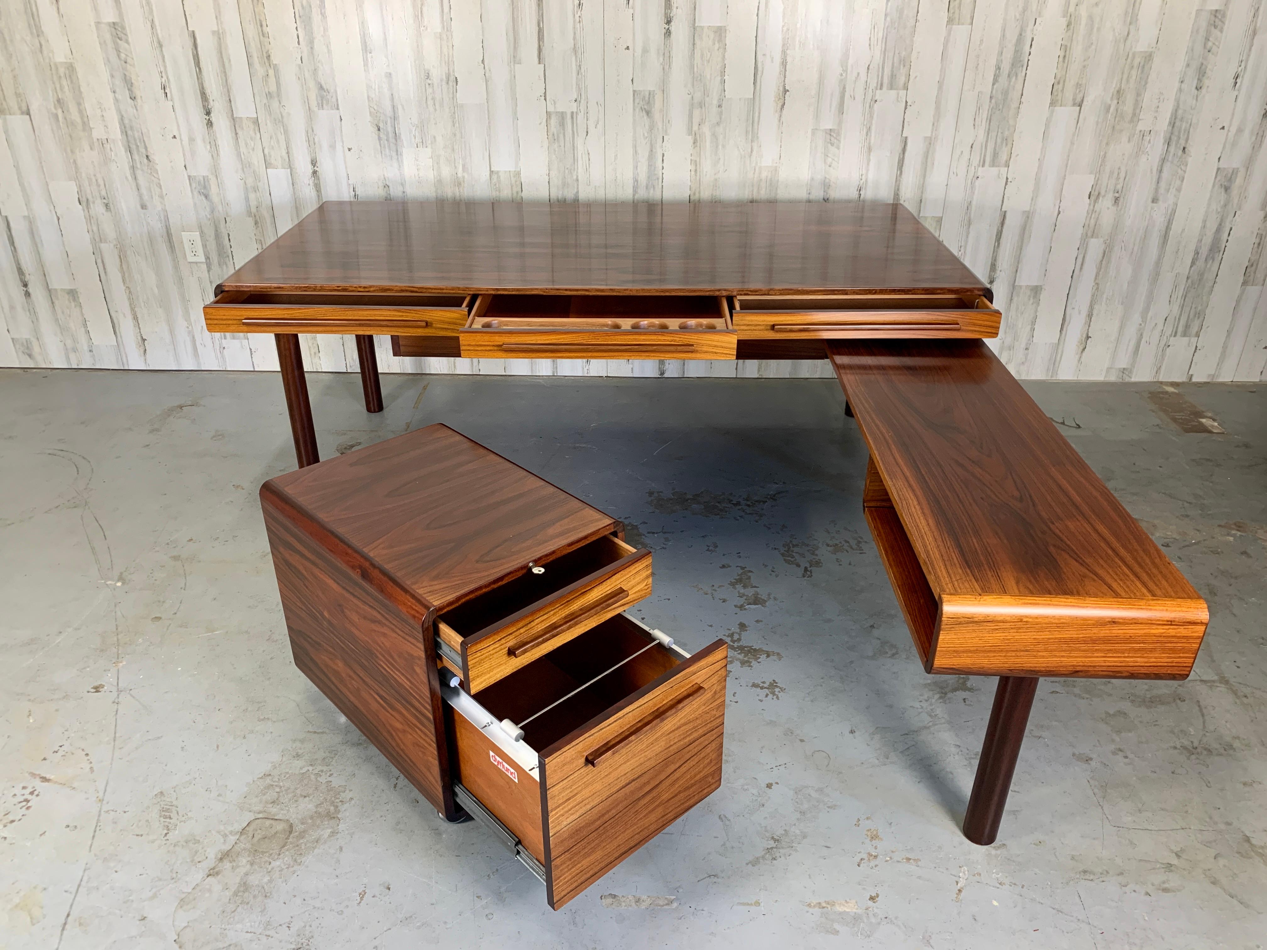 Brazilian Rosewood Desk Designer: Svend Dyrlund 10