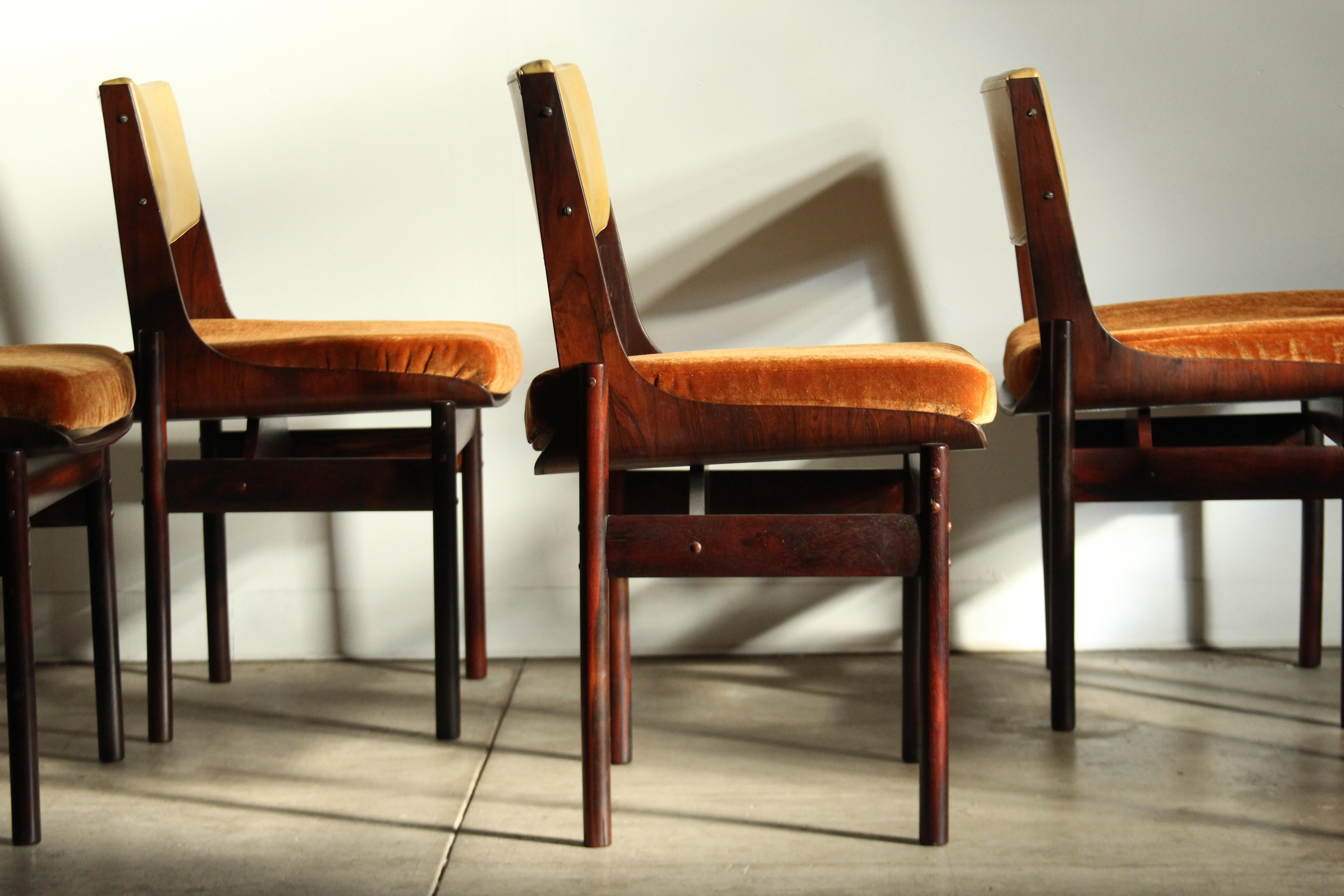 Brazilian Rosewood Dining Chairs Attributed to Jorge Zalszupin, 1950s 11
