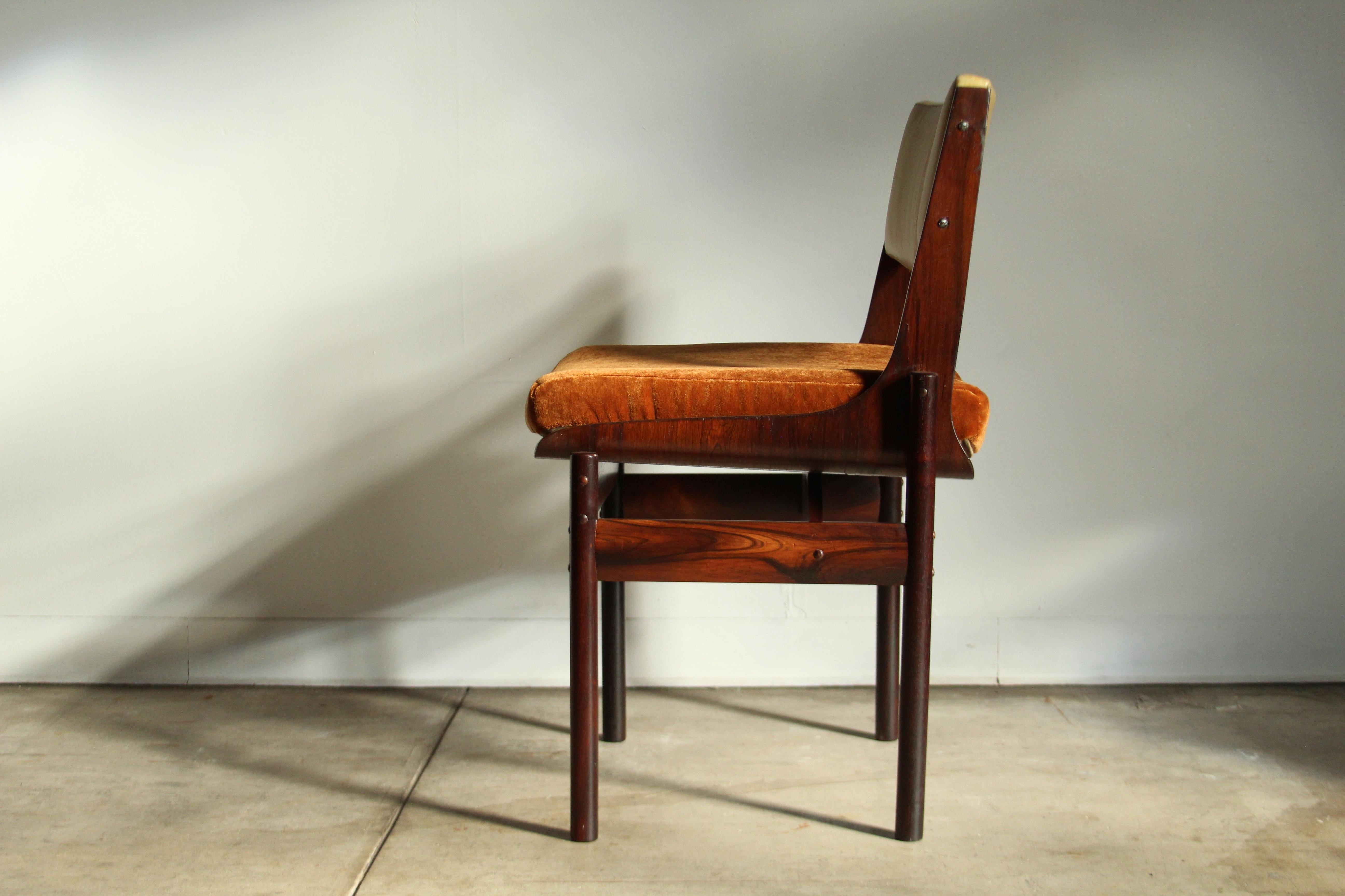 Brazilian Rosewood Dining Chairs Attributed to Jorge Zalszupin, 1950s 1