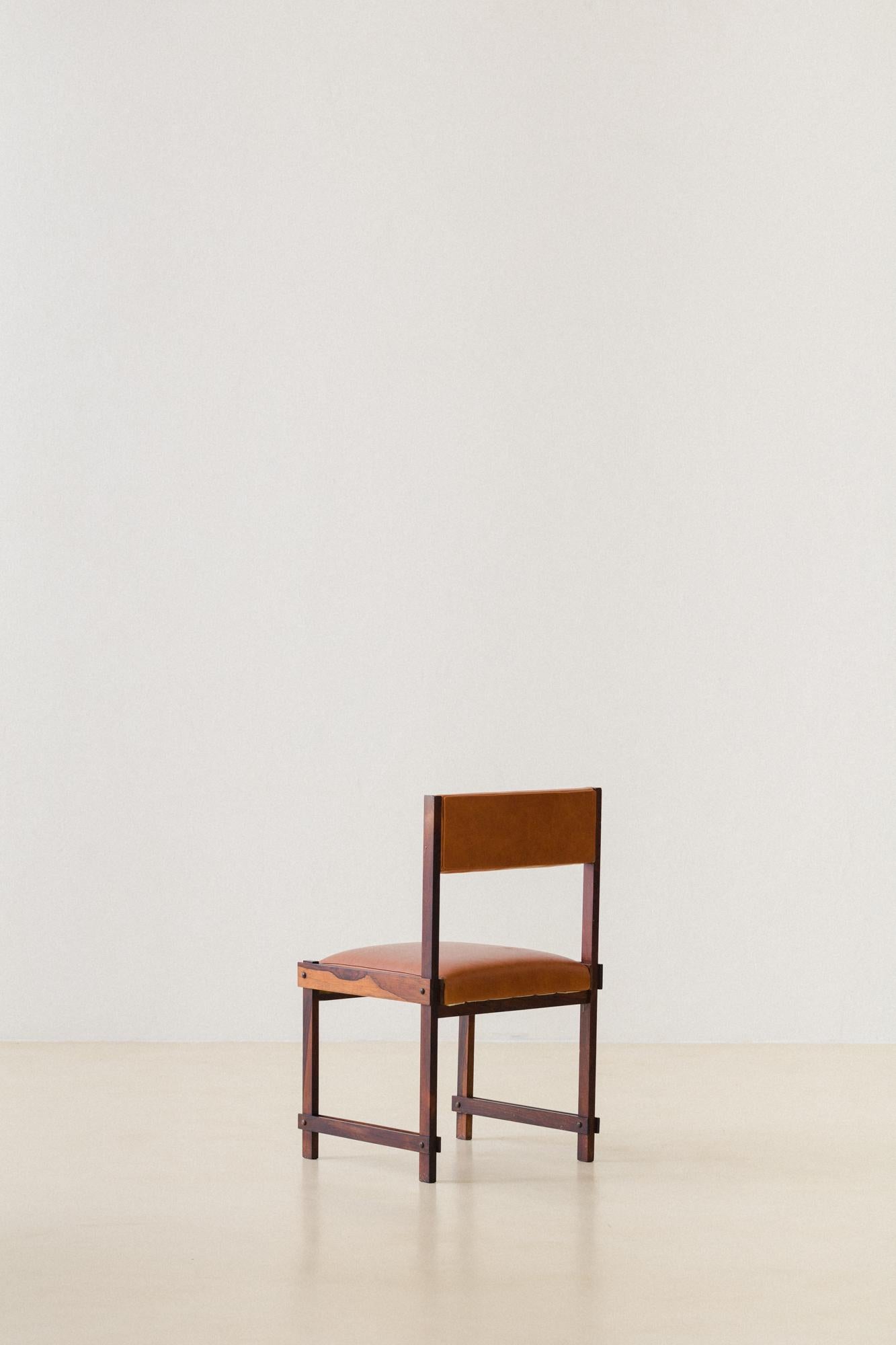 Brazilian Rosewood Dining Chairs by FAI 'Fatima Arquitetura Interiores', 1960s For Sale 3