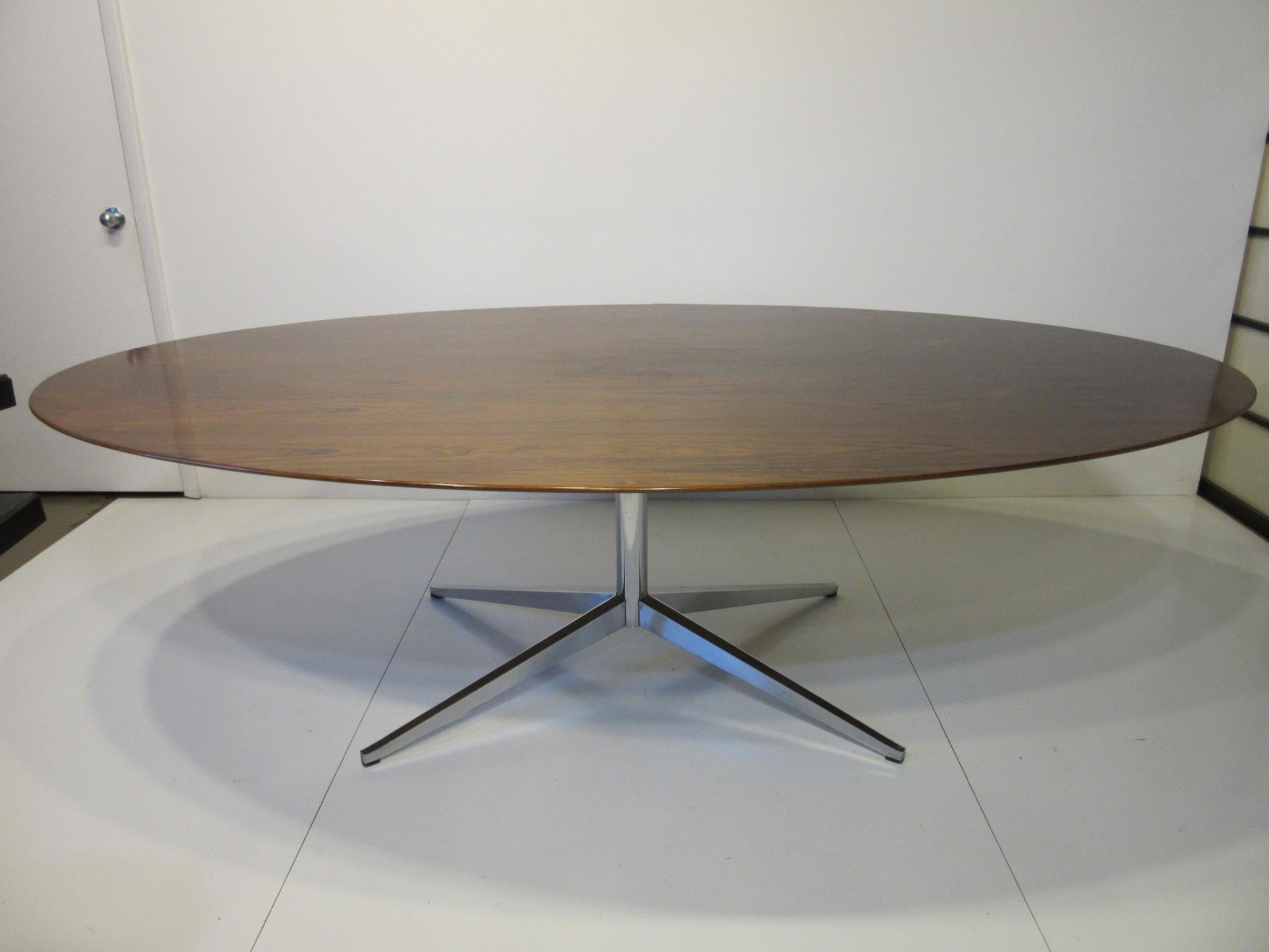 Brazilian Rosewood Large Oval Dining Table by Florence Knoll for Knoll  1
