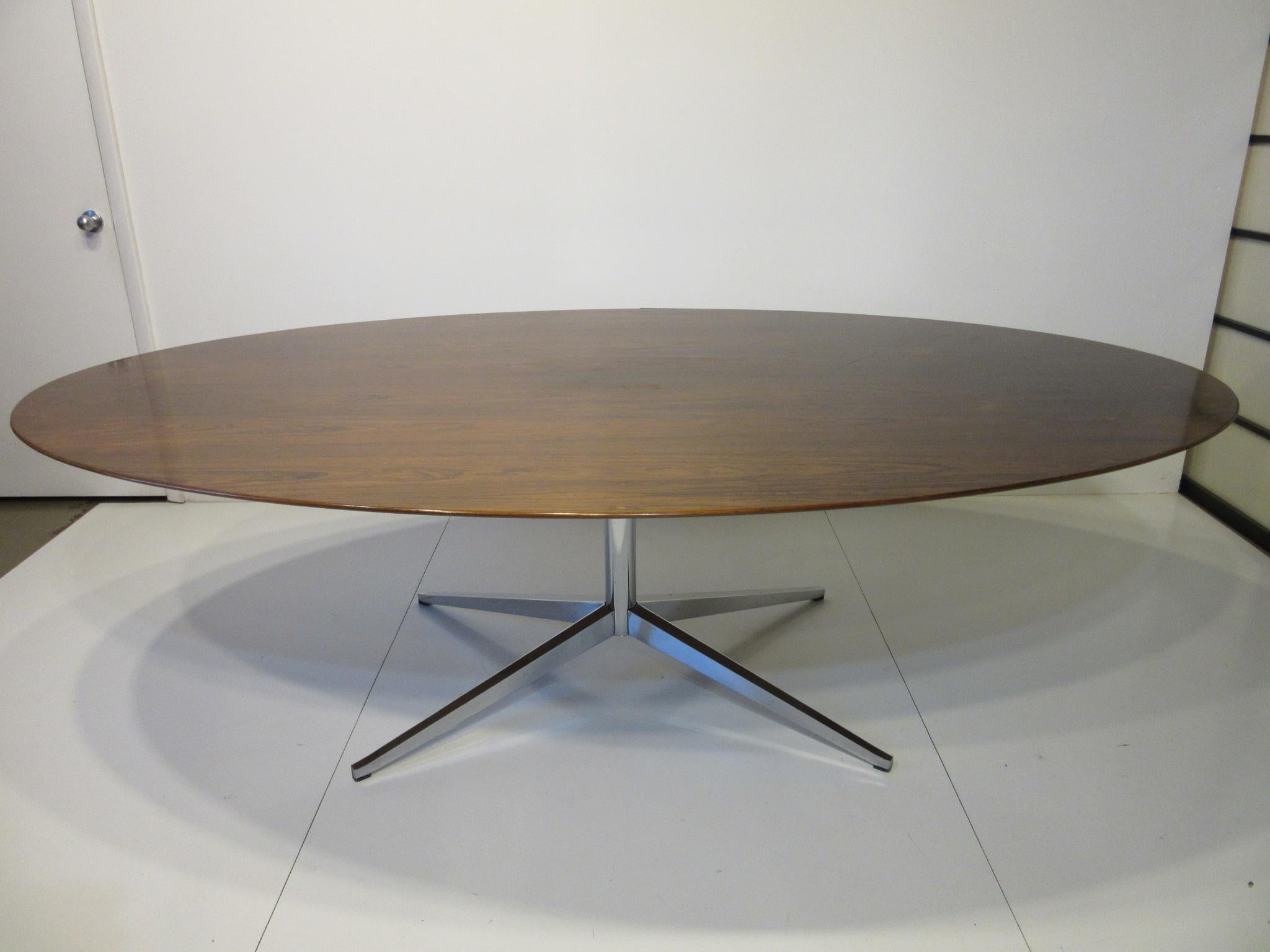 Brazilian Rosewood Large Oval Dining Table by Florence Knoll for Knoll  3