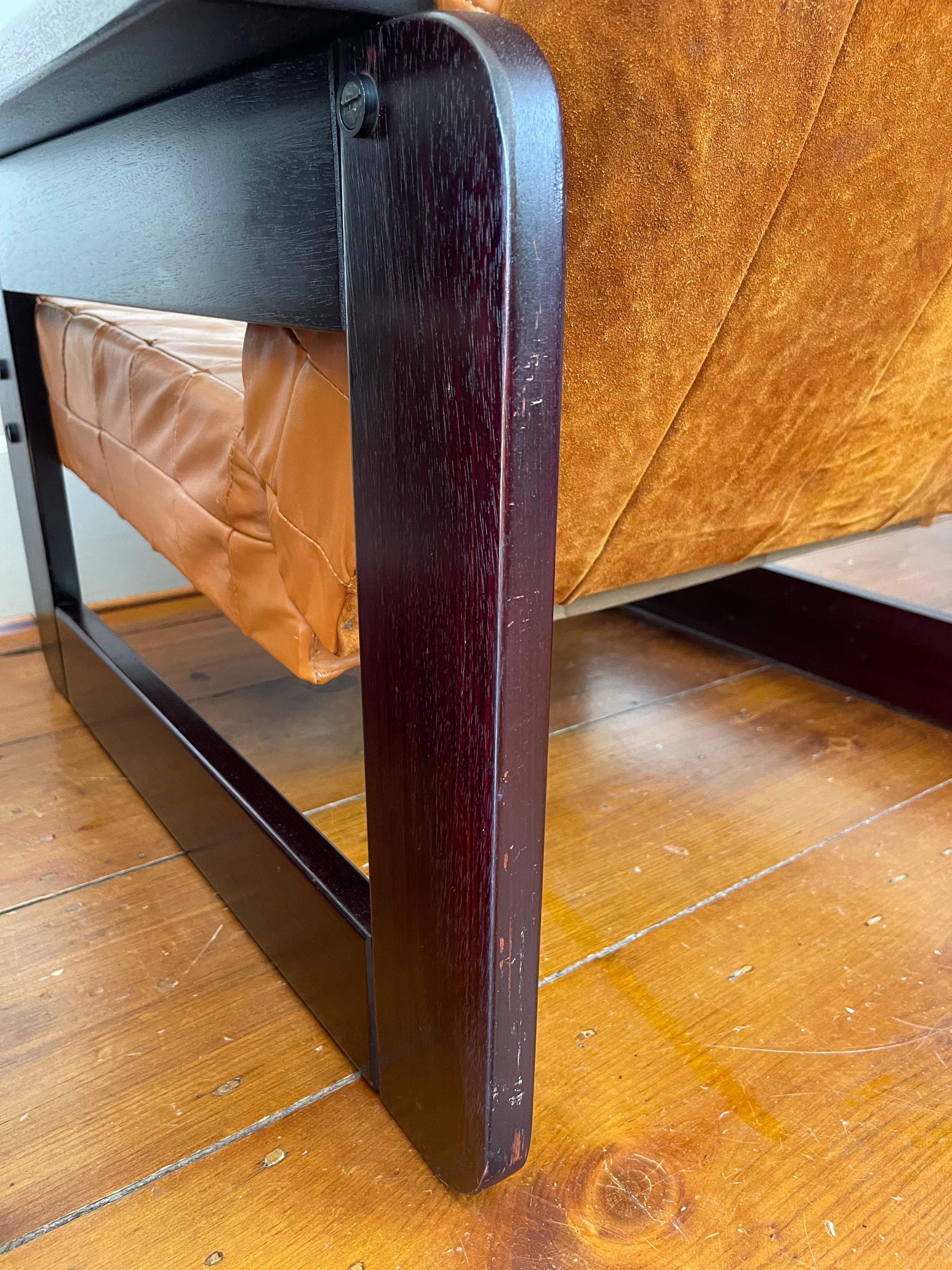 Brazilian Rosewood Lounge Chairs by Percival Lafer For Sale 3