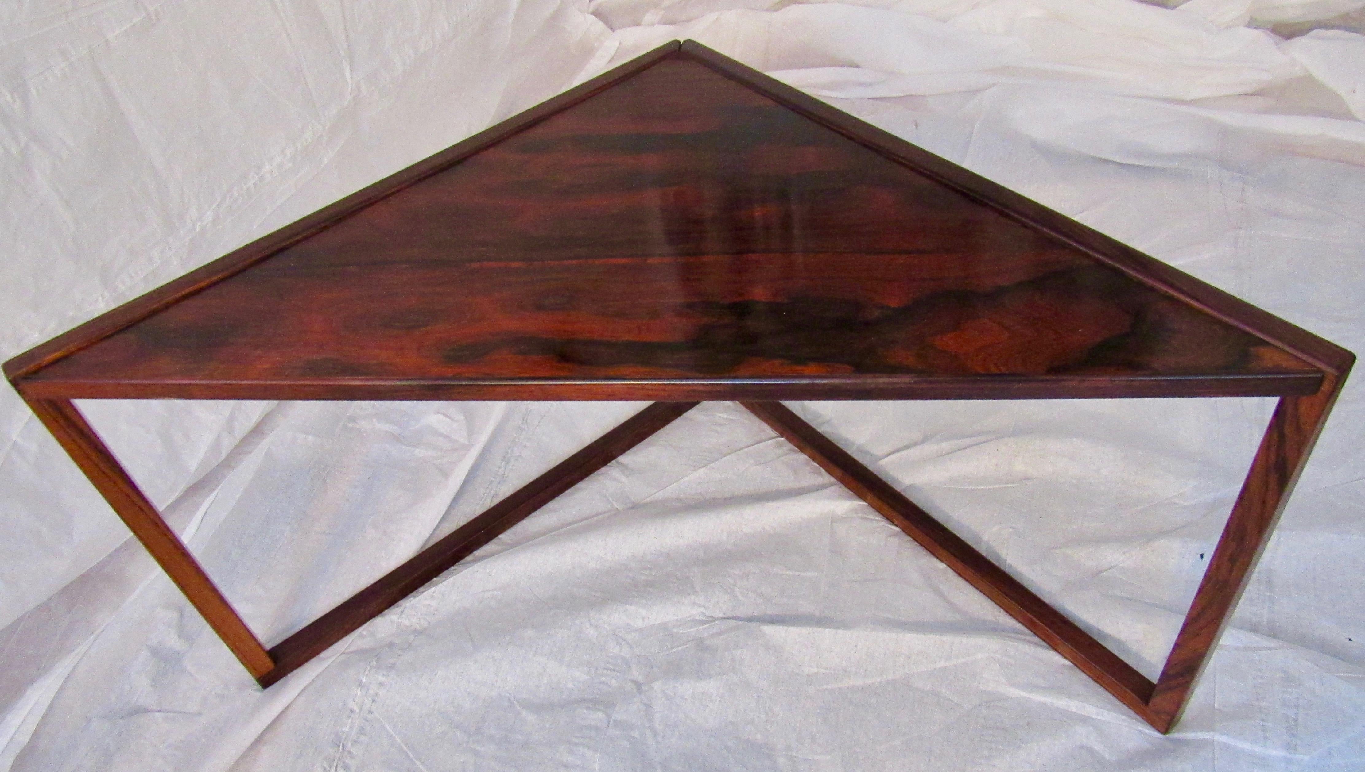 Scandinavian Modern Rosewood Nesting Tables Kai Kristiansen for Vildbjerg Mobelfabrik  Denmark, 1960 For Sale