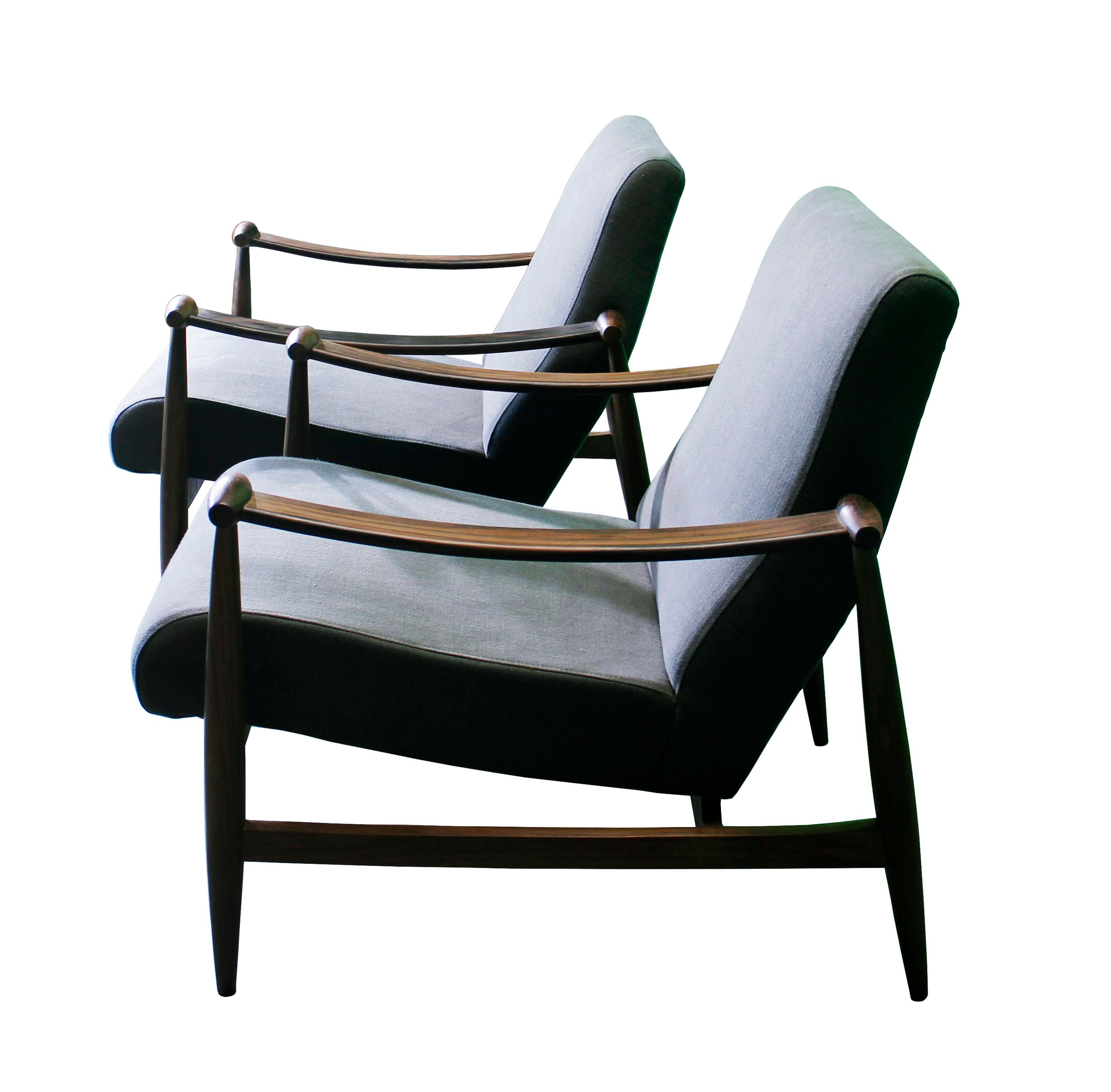 Other Pair of Armchairs by Liceu de Artes e Ofícios For Sale