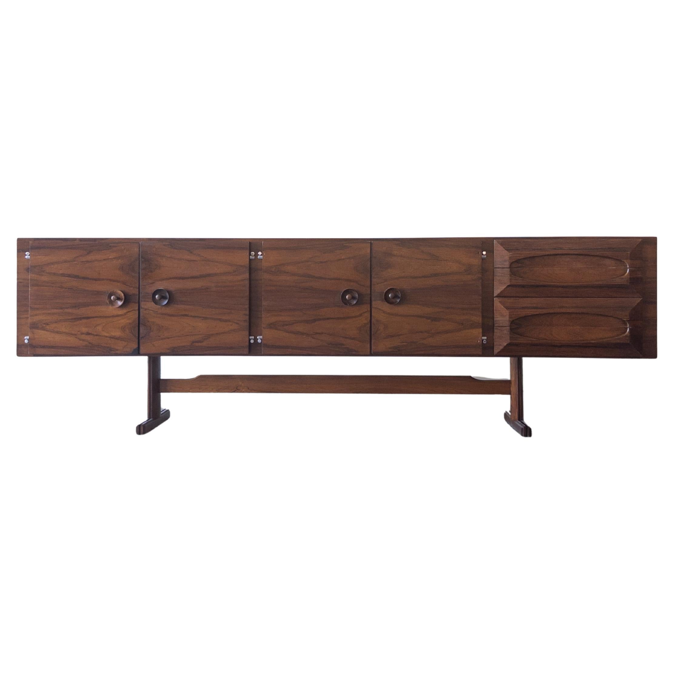Credenza in palissandro brasiliano di Novo Rumo, 1965 in vendita