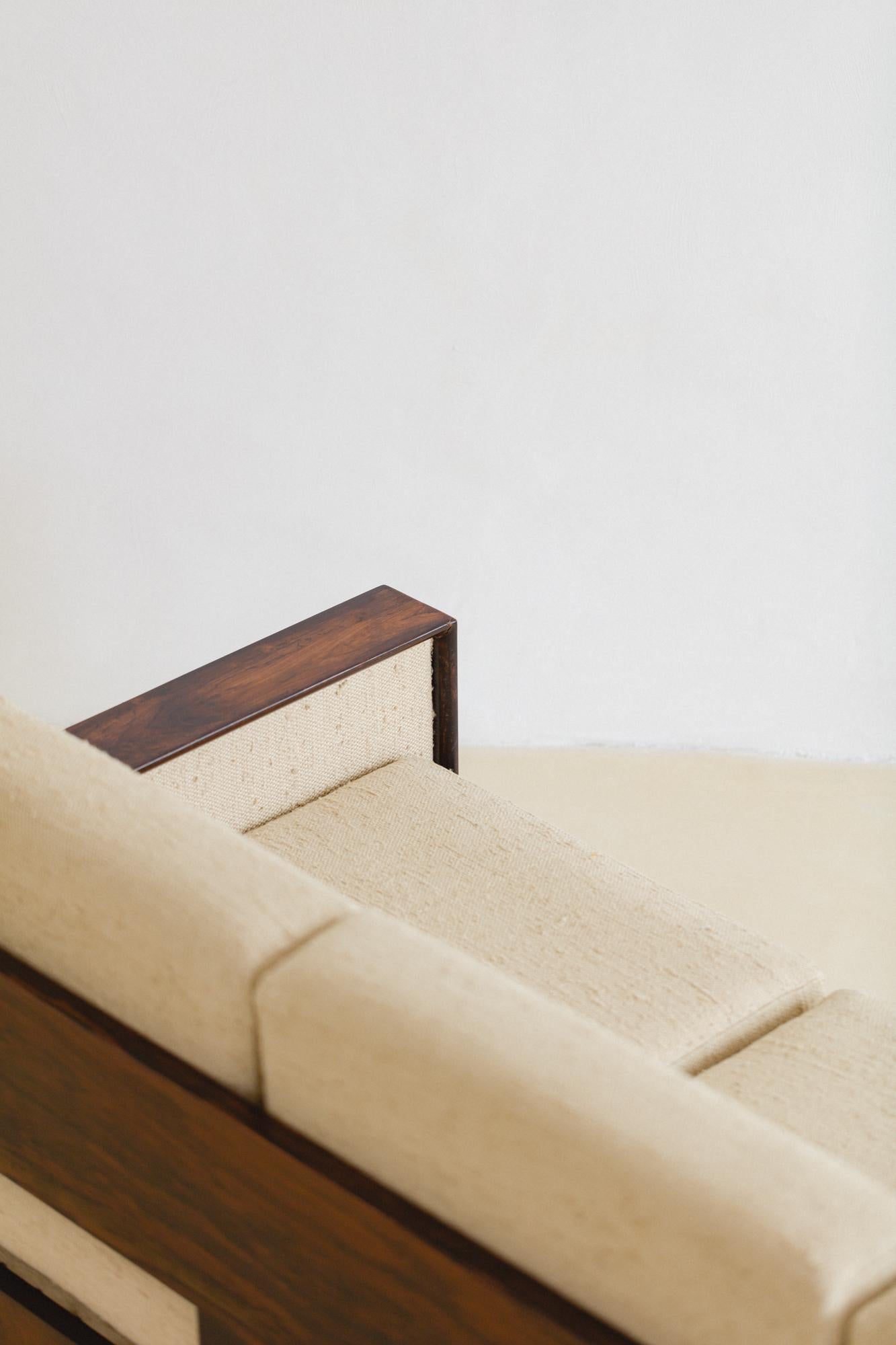 Brazilian Rosewood Sofa by Celina Decorações, Midcentury Brazilian Design, 1960s For Sale 5