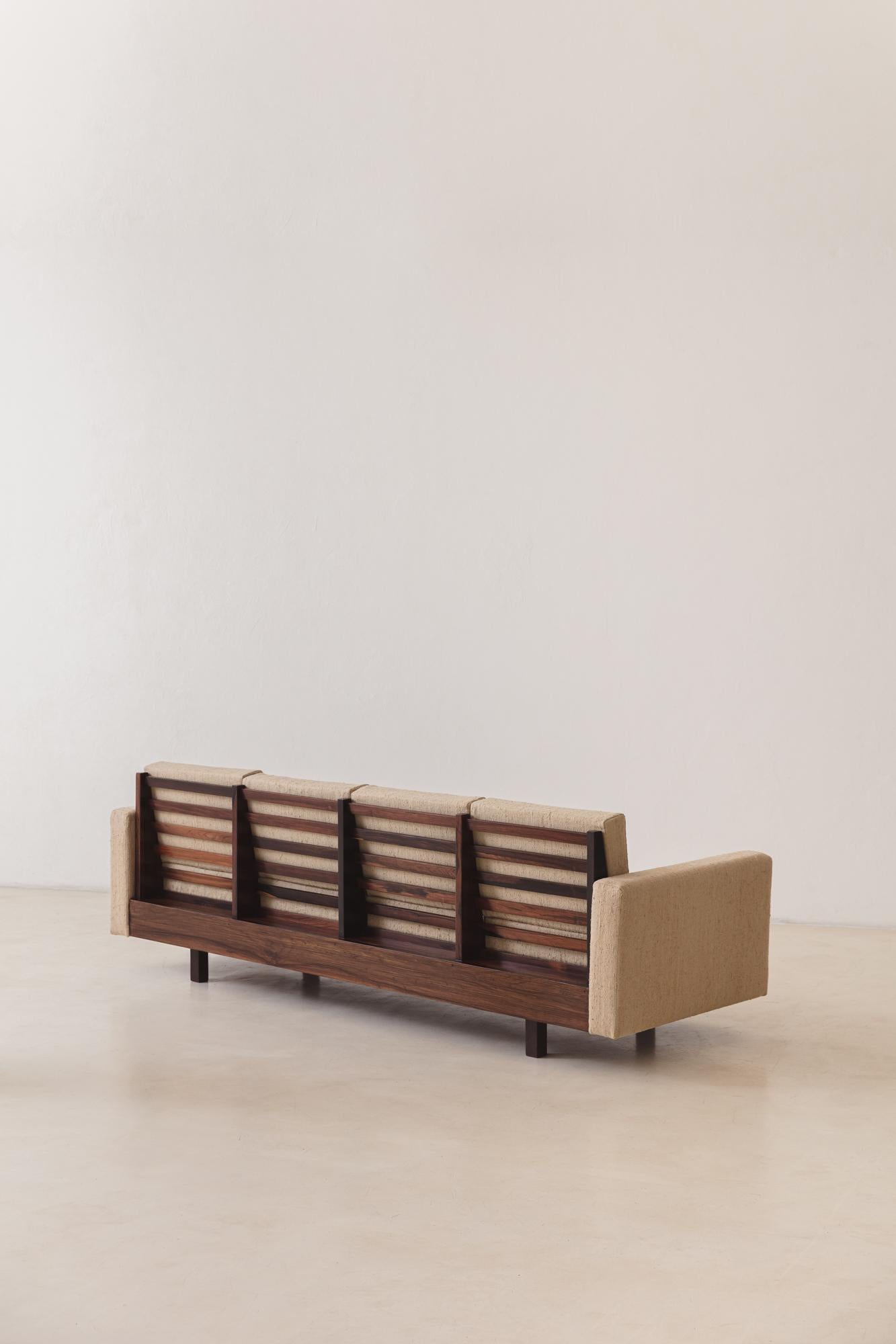 Brazilian Rosewood Sofa by Celina Decorações, Midcentury Brazilian Design, 1960s For Sale 7