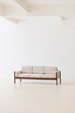 Divano in palissandro brasiliano di Celina Decorações, design brasiliano del Medioevo, anni '60