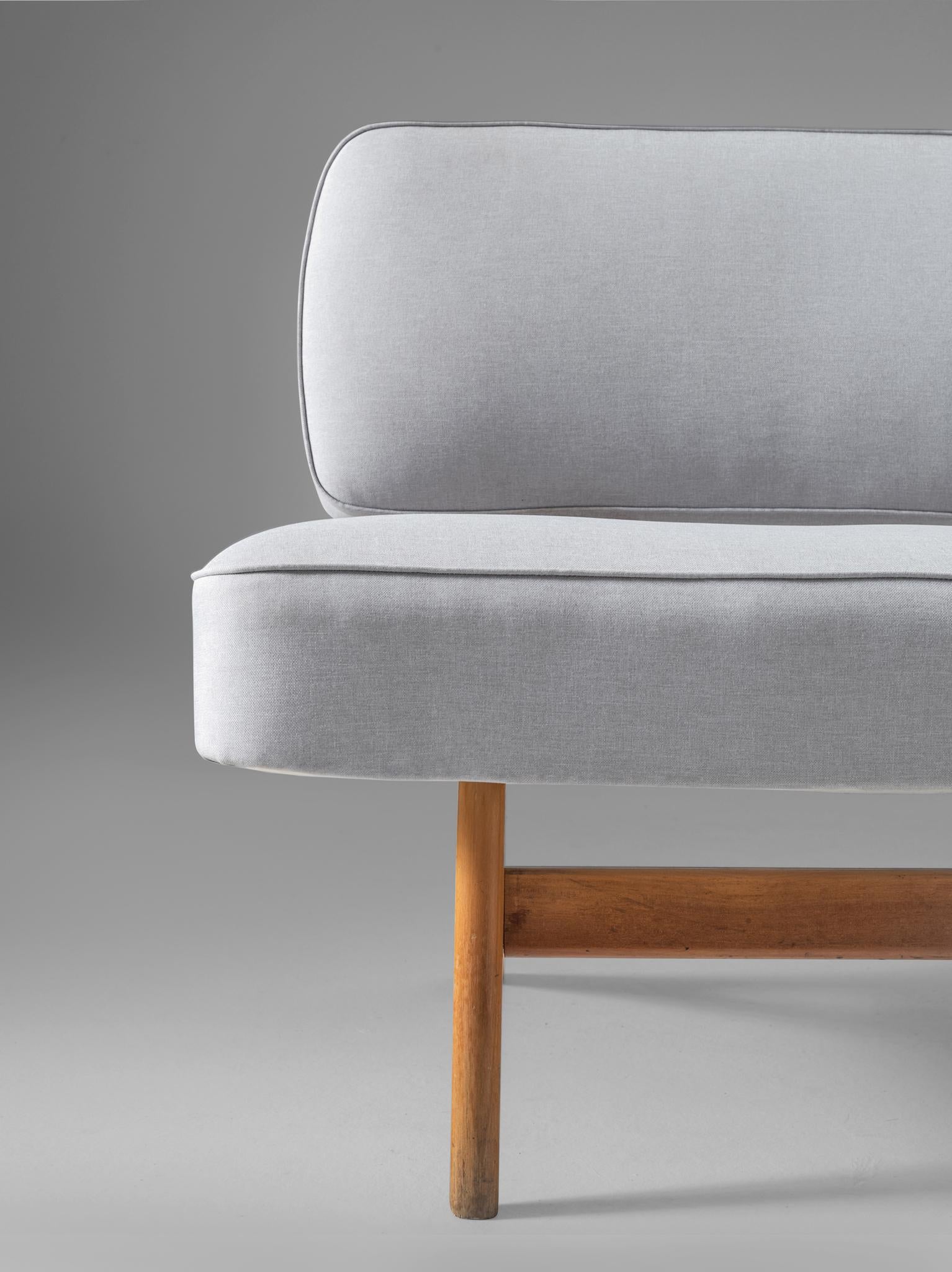 Mid-20th Century Brazilian Sofa by Móveis Cimo, 1950s