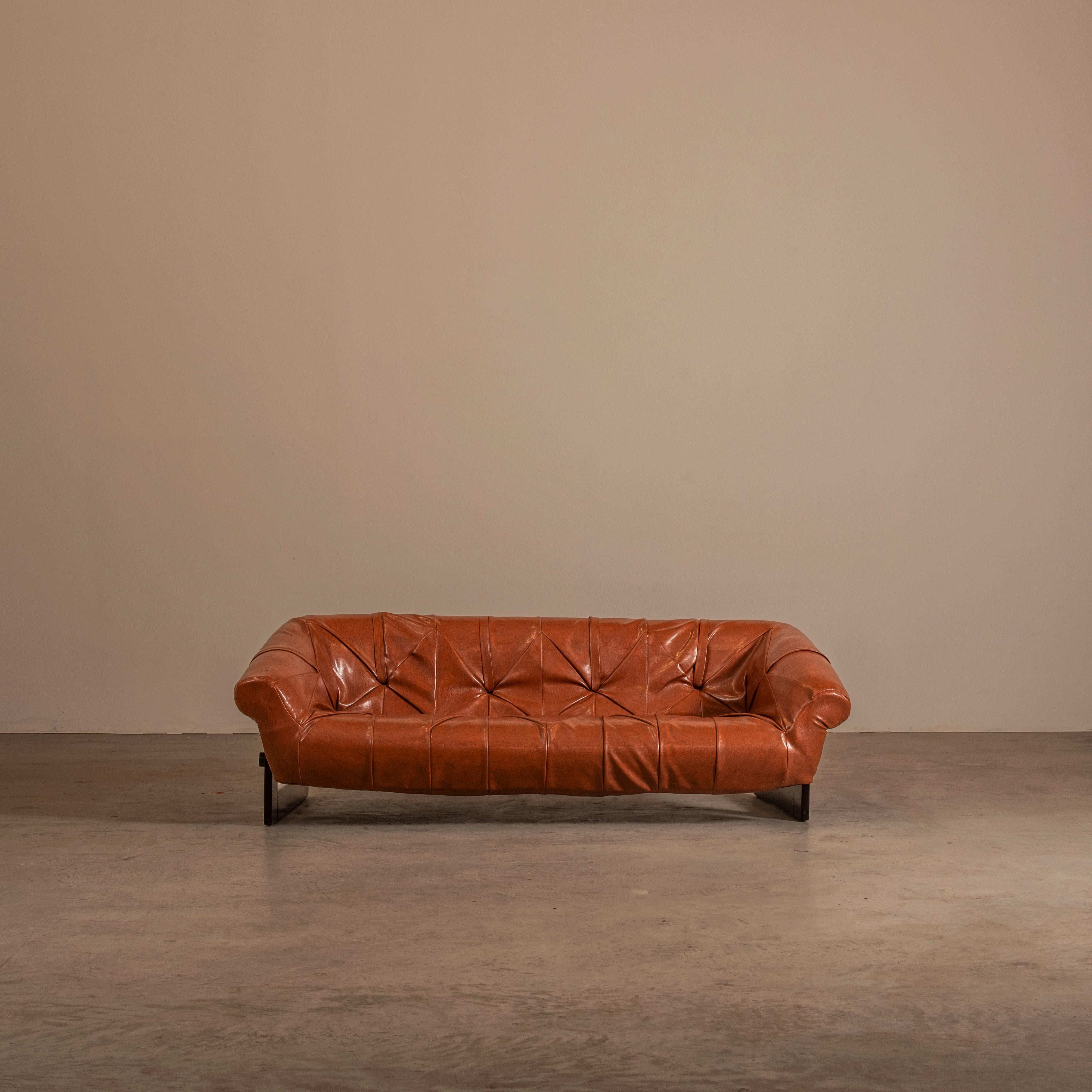 Brazilian Space Age Sofa MP-131 , by Percival Lafer, Mid-Century Modern Design For Sale 3