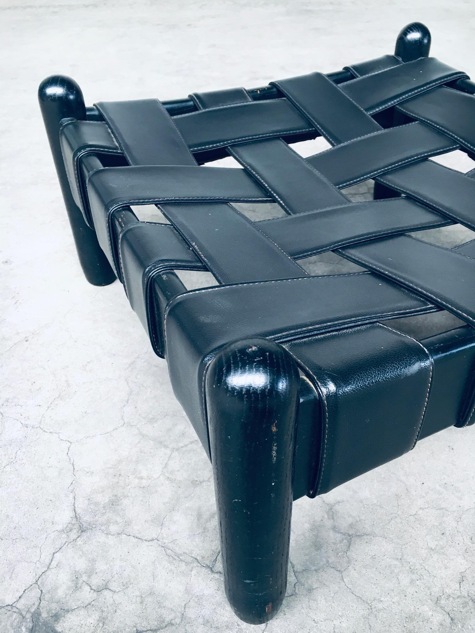 Brazilian Style Design Schwarz gebeiztes Holz & Leder Hocker Hocker im Angebot 4