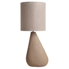 Lampe de table Breaco en céramique faite à la main